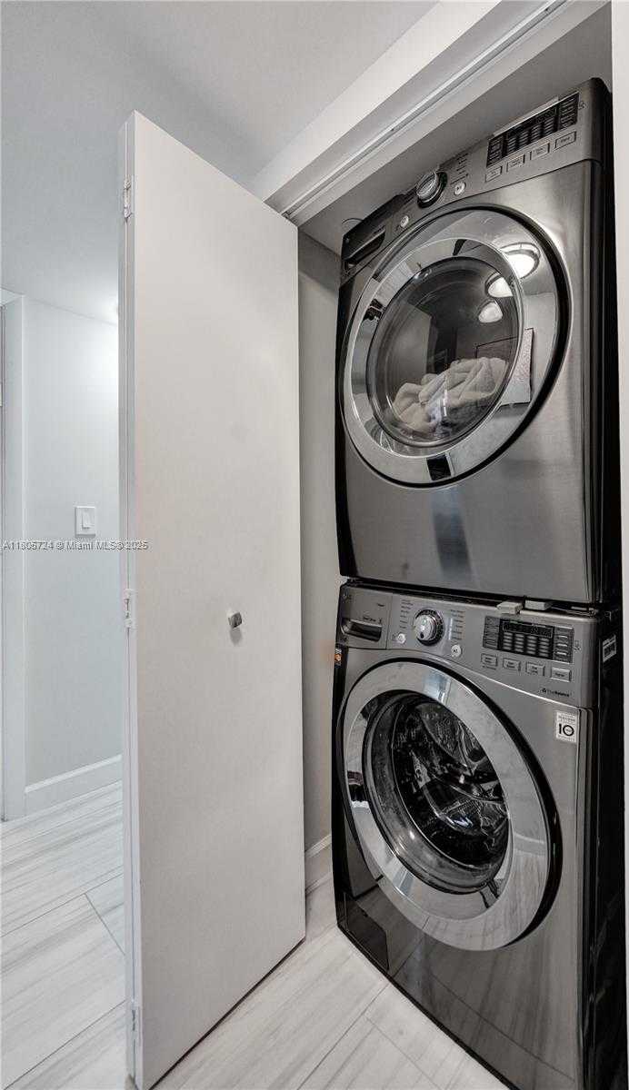 Small Image of 1201 SOUTH OCEAN DR #1408S, Hollywood Number 33