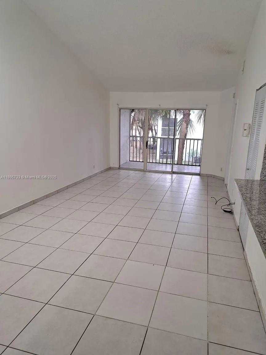 Small Image of 9277 SOUTH WEST 138TH PL #9277, Miami Number 12