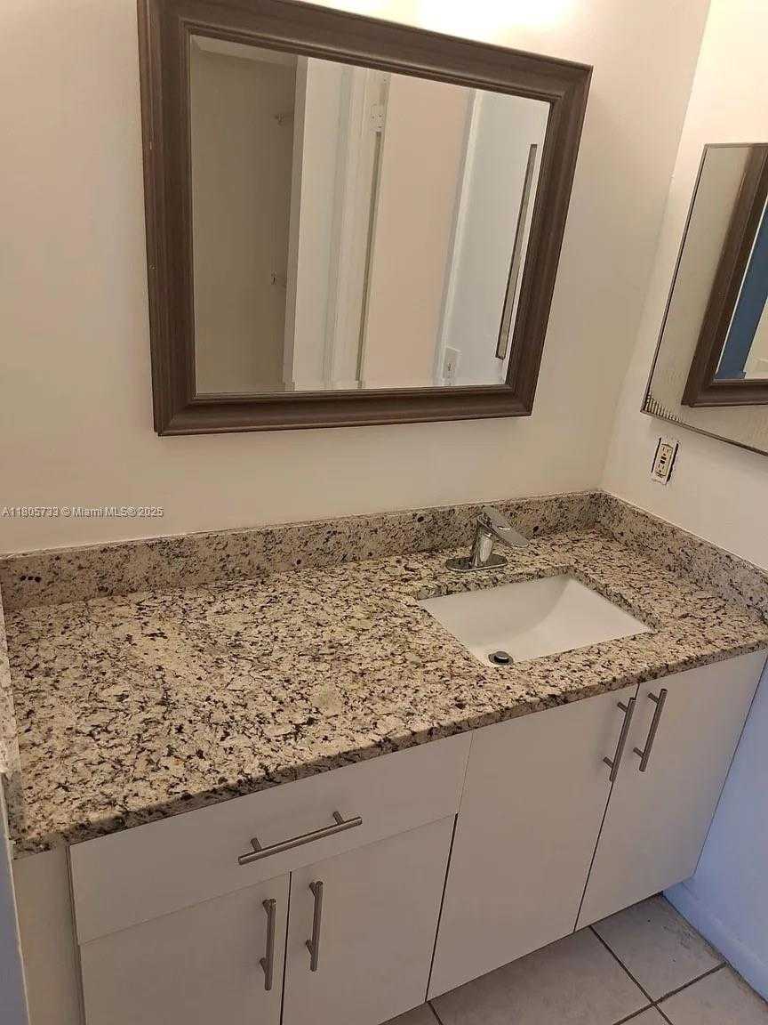 Small Image of 9277 SOUTH WEST 138TH PL #9277, Miami Number 13