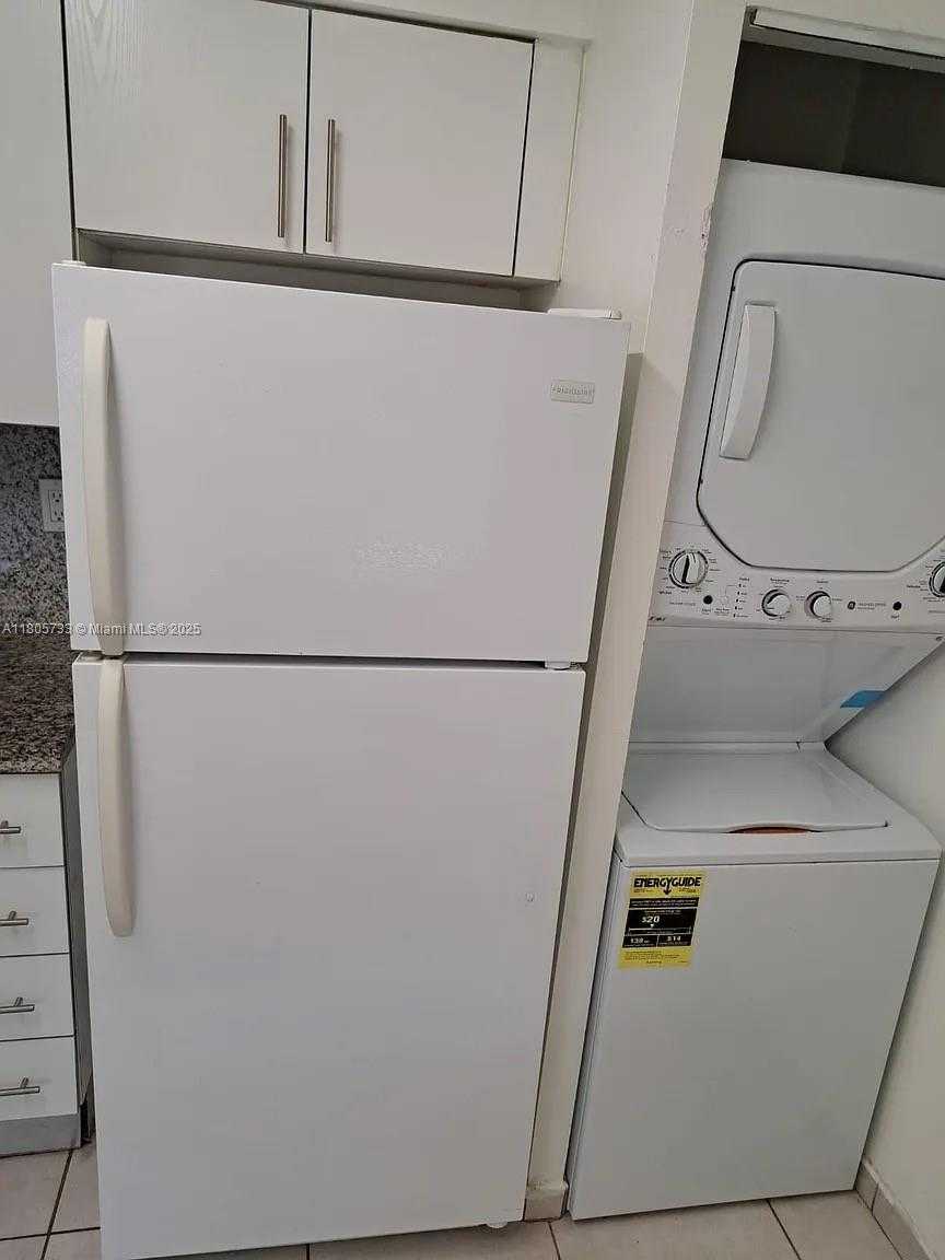 Small Image of 9277 SOUTH WEST 138TH PL #9277, Miami Number 16