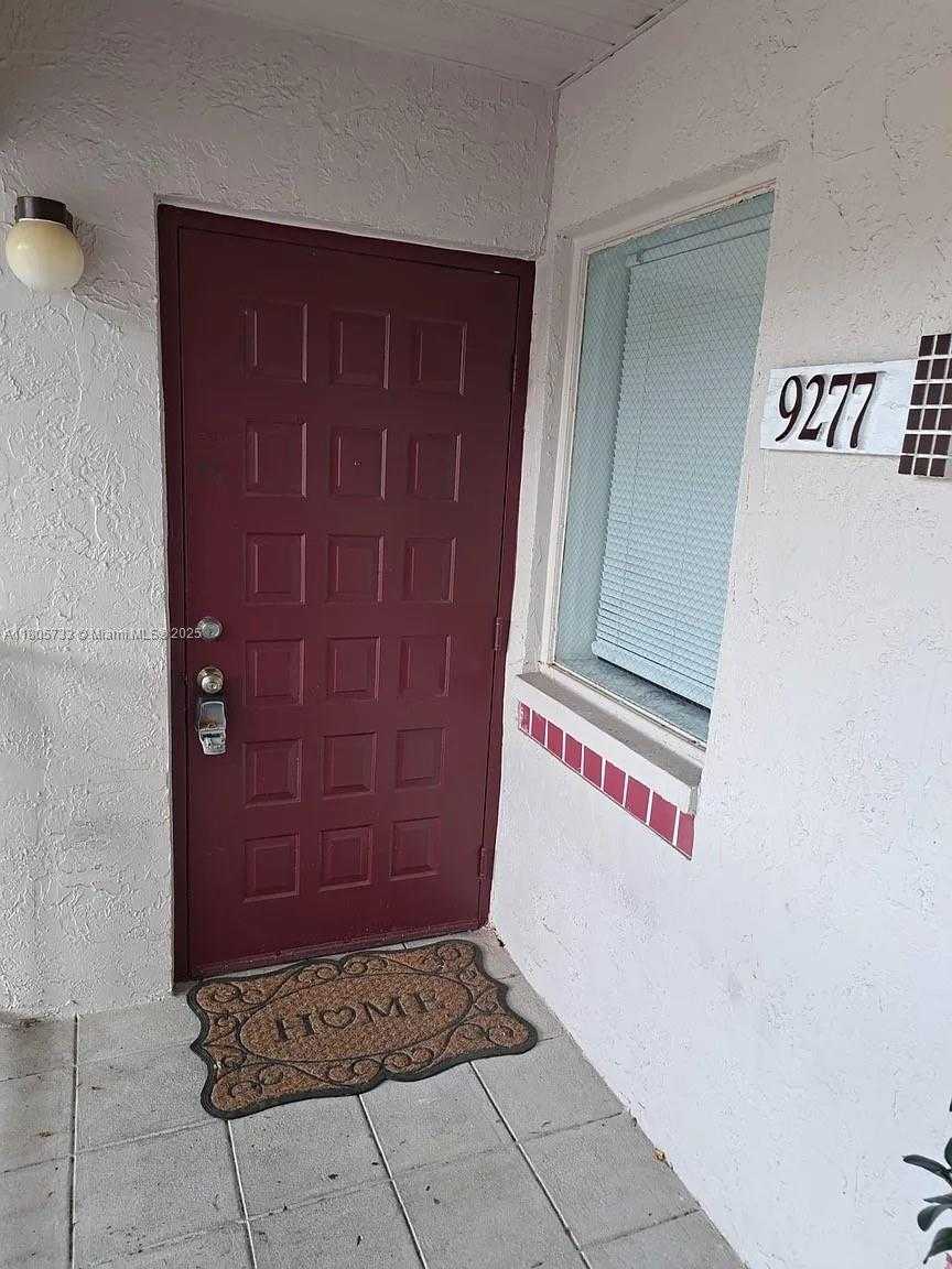 Small Image of 9277 SOUTH WEST 138TH PL #9277, Miami Number 19
