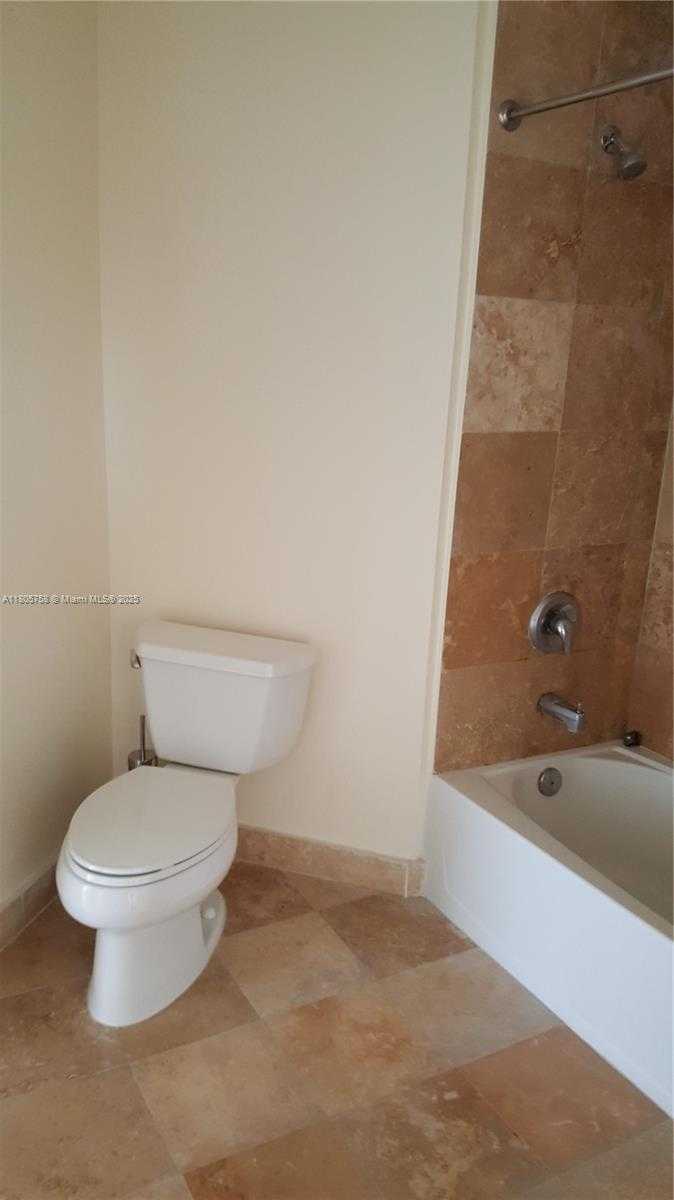 Small Image of 3339 VIRGINIA ST #401, Miami Number 13