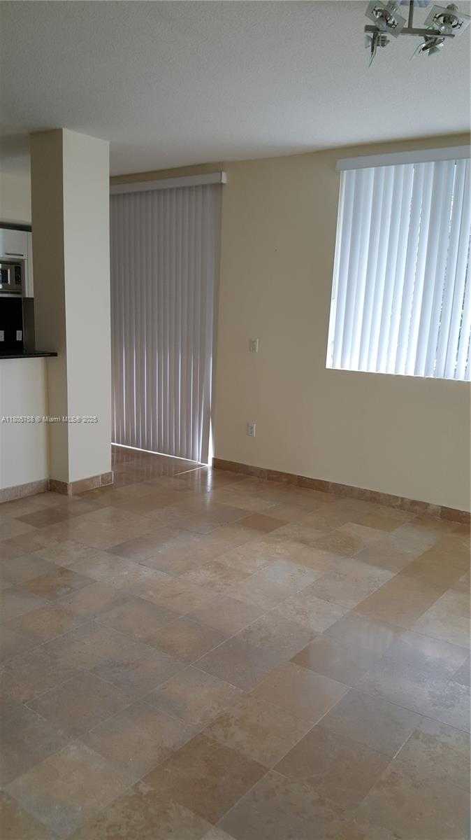 Small Image of 3339 VIRGINIA ST #401, Miami Number 6