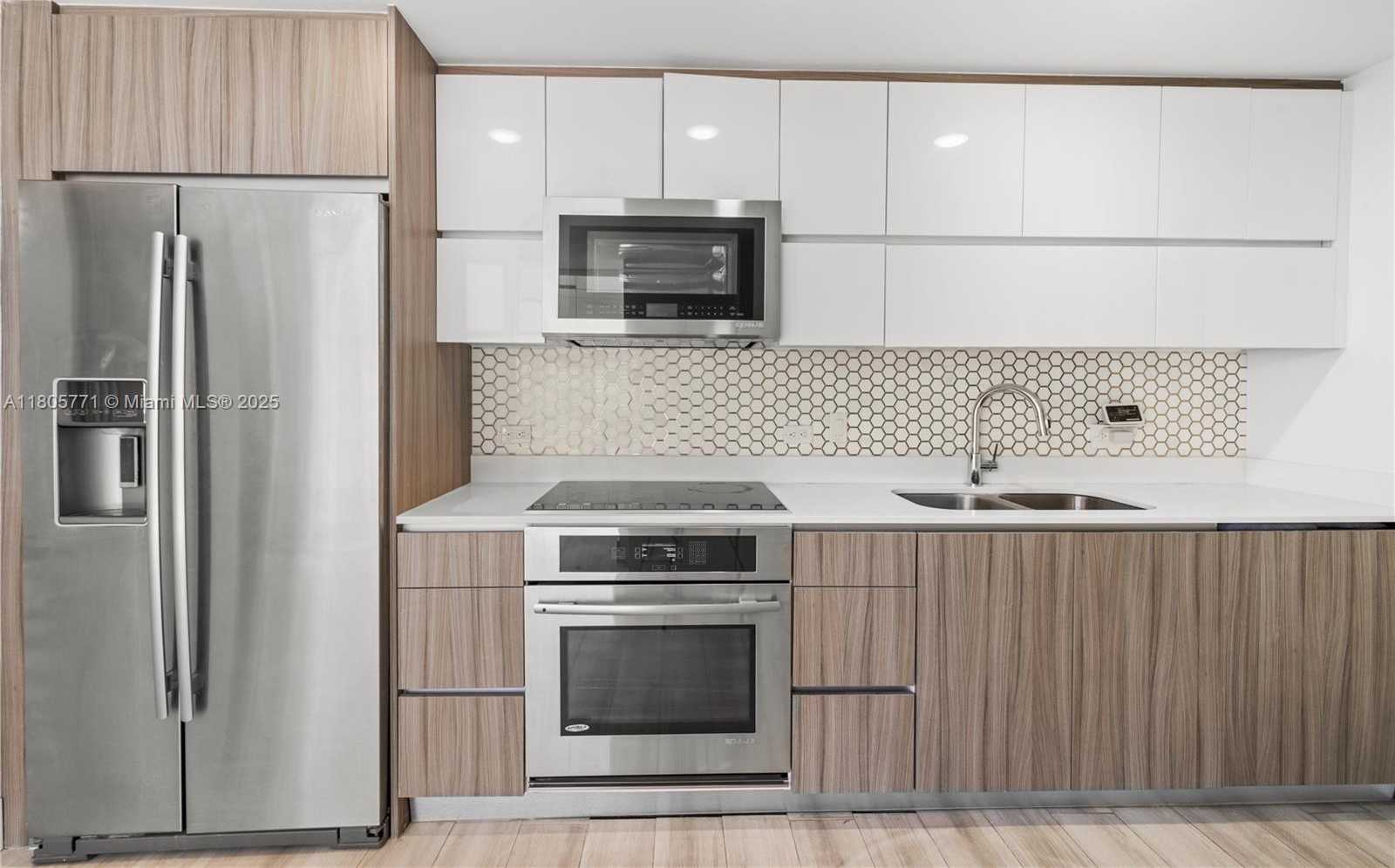 Small Image of 600 NORTH EAST 27TH ST #TH103, Miami Number 12