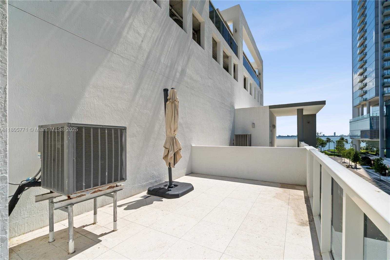 Small Image of 600 NORTH EAST 27TH ST #TH103, Miami Number 43