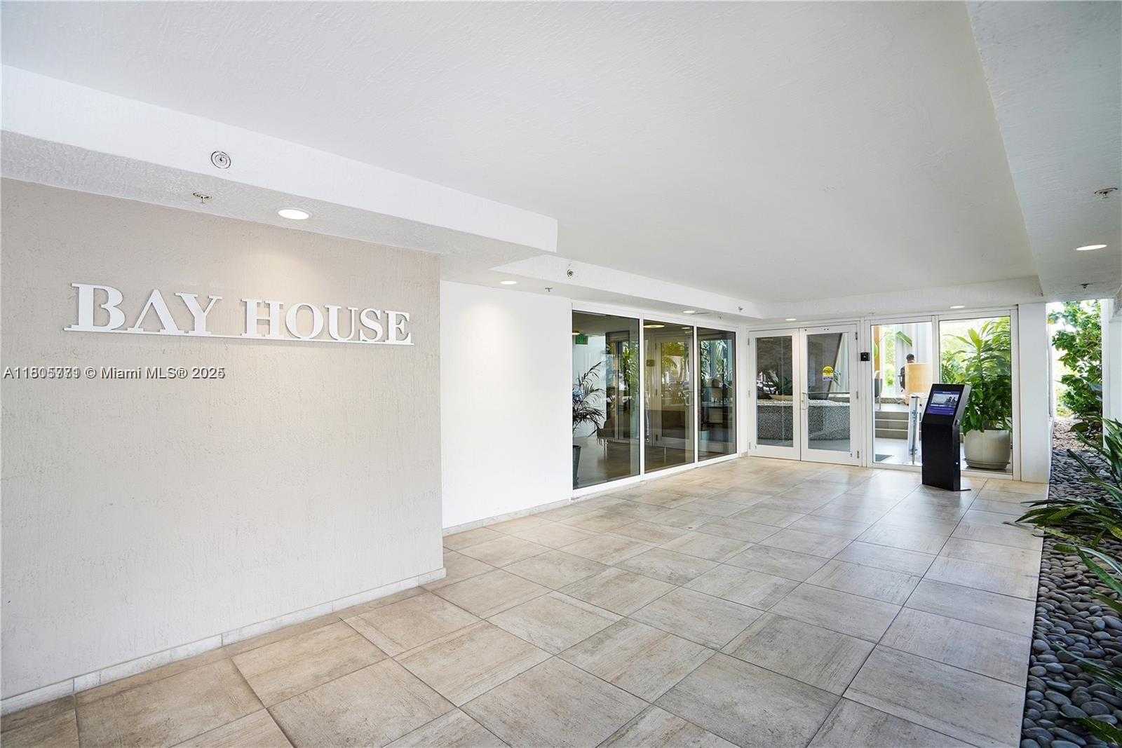 Small Image of 600 NORTH EAST 27TH ST #TH103, Miami Number 51