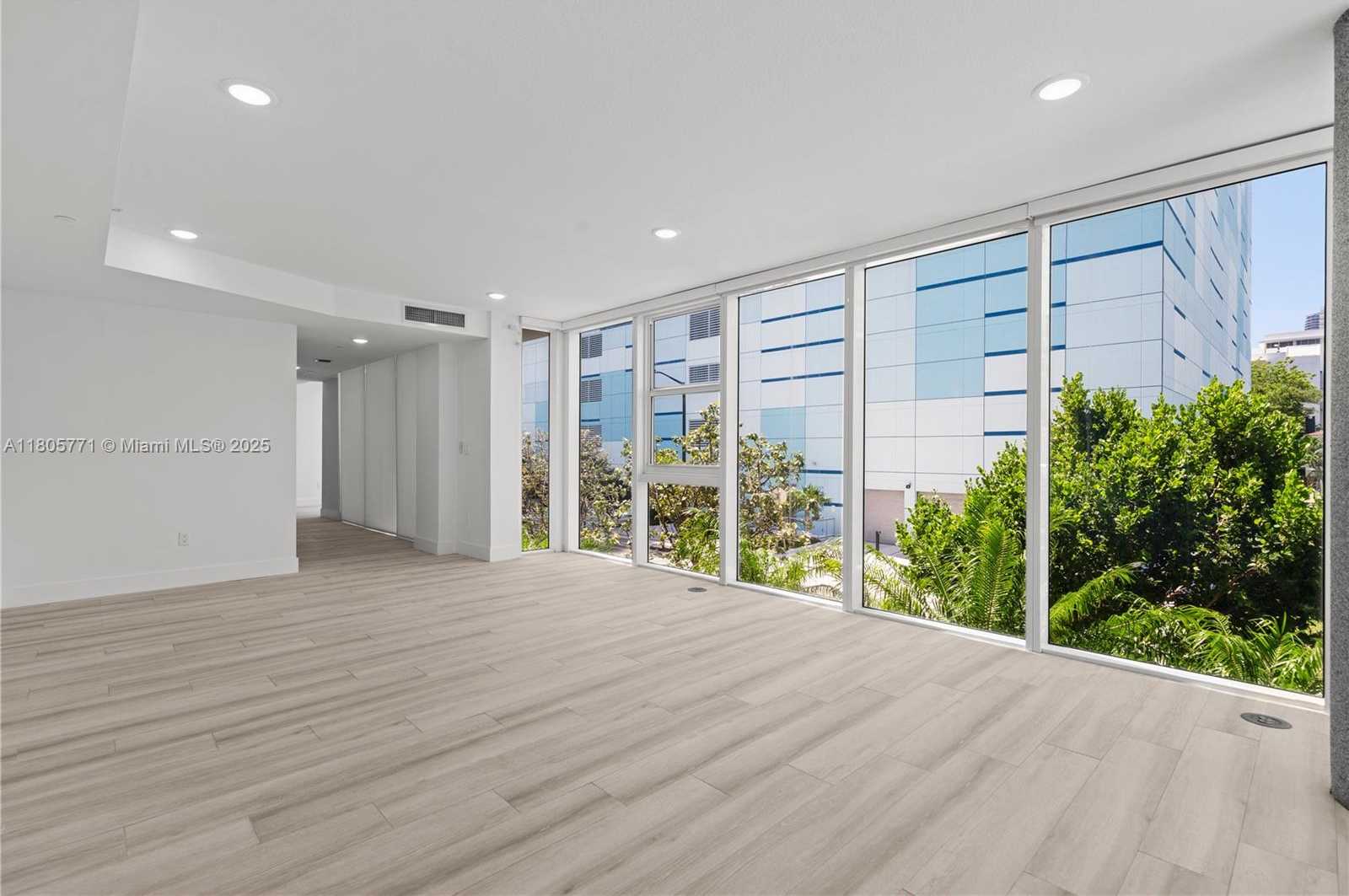 Small Image of 600 NORTH EAST 27TH ST #TH103, Miami Number 6