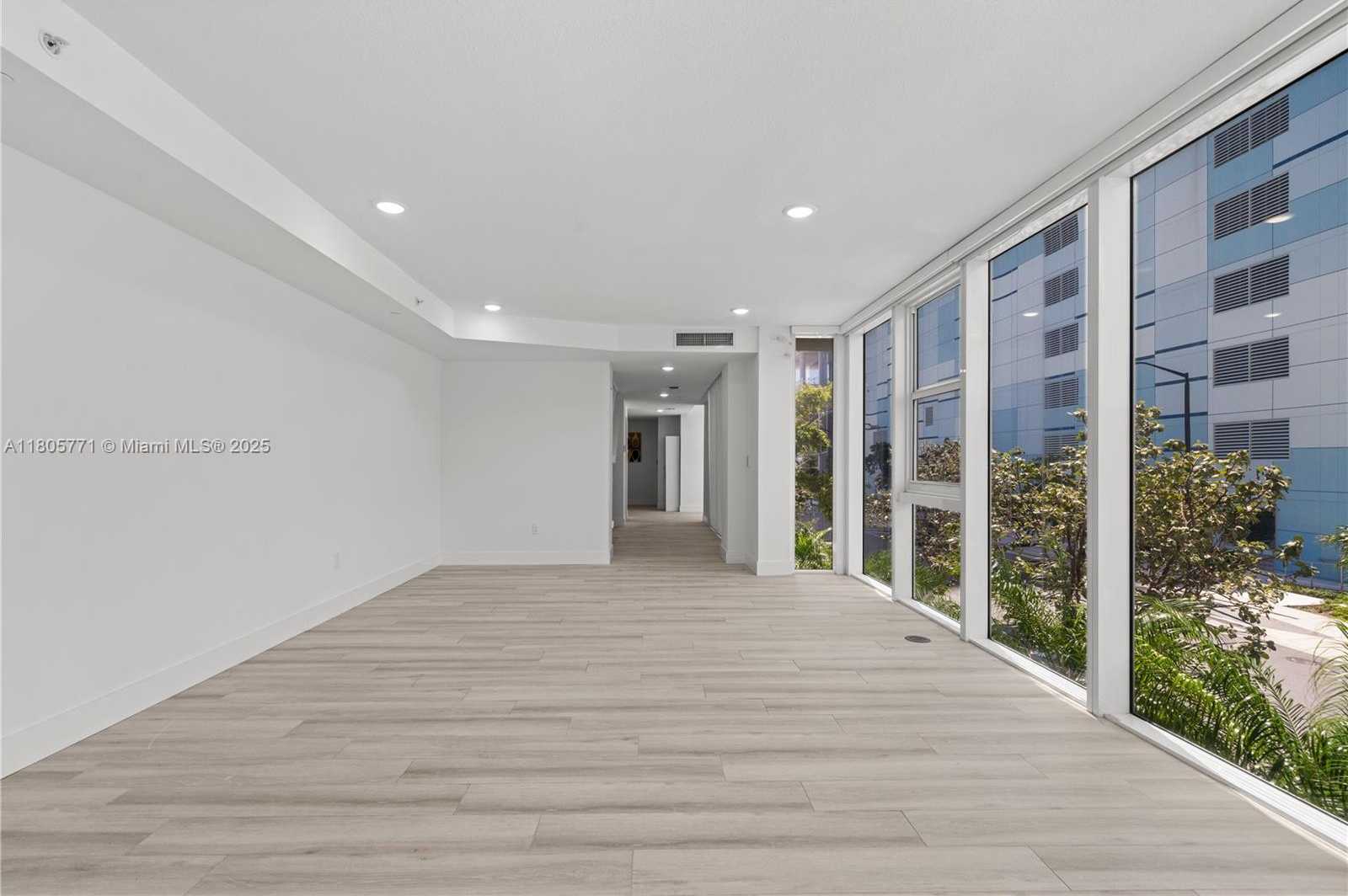 Small Image of 600 NORTH EAST 27TH ST #TH103, Miami Number 7
