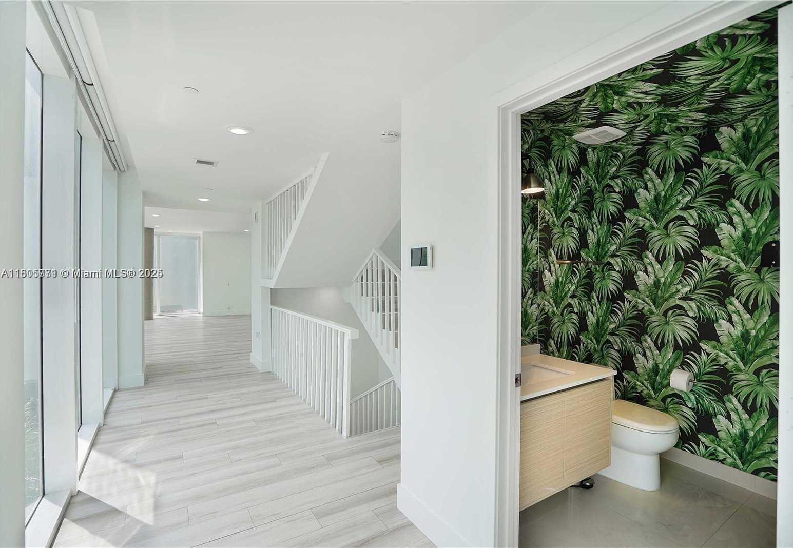 Small Image of 600 NORTH EAST 27TH ST #TH103, Miami Number 9