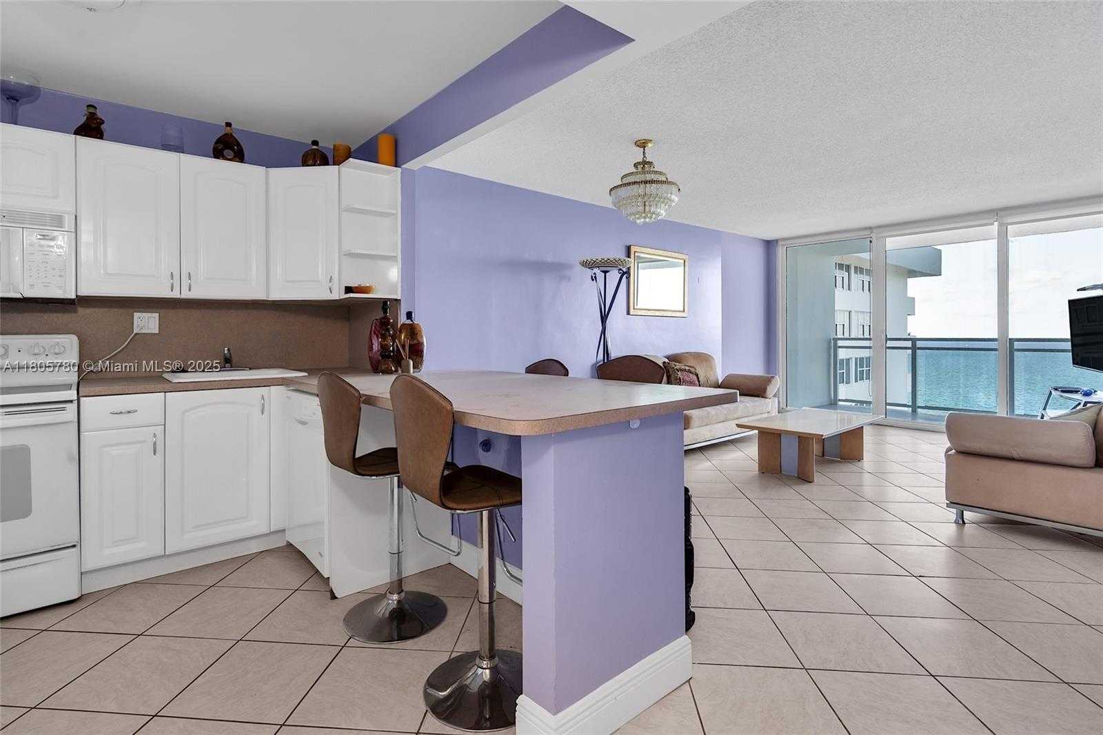 Small Image of 2030 SOUTH OCEAN DR #2116, Hallandale Beach Number 3