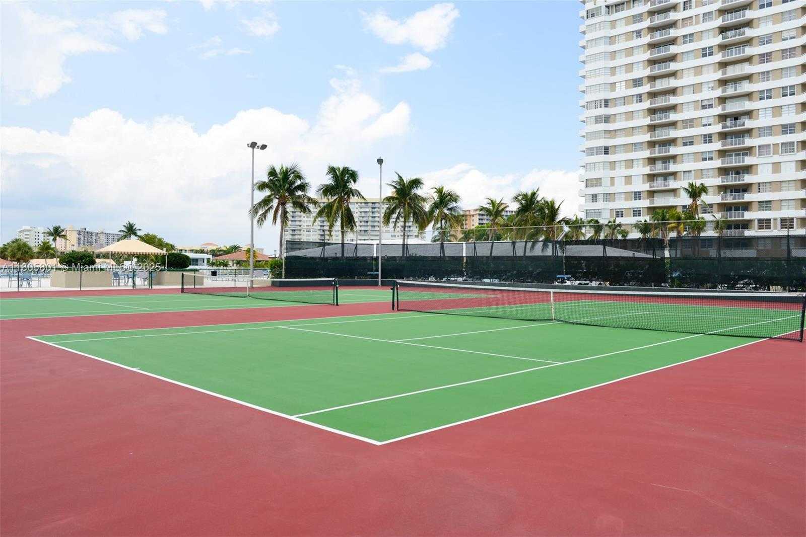 Small Image of 1950 SOUTH OCEAN DR #12K, Hallandale Beach Number 15