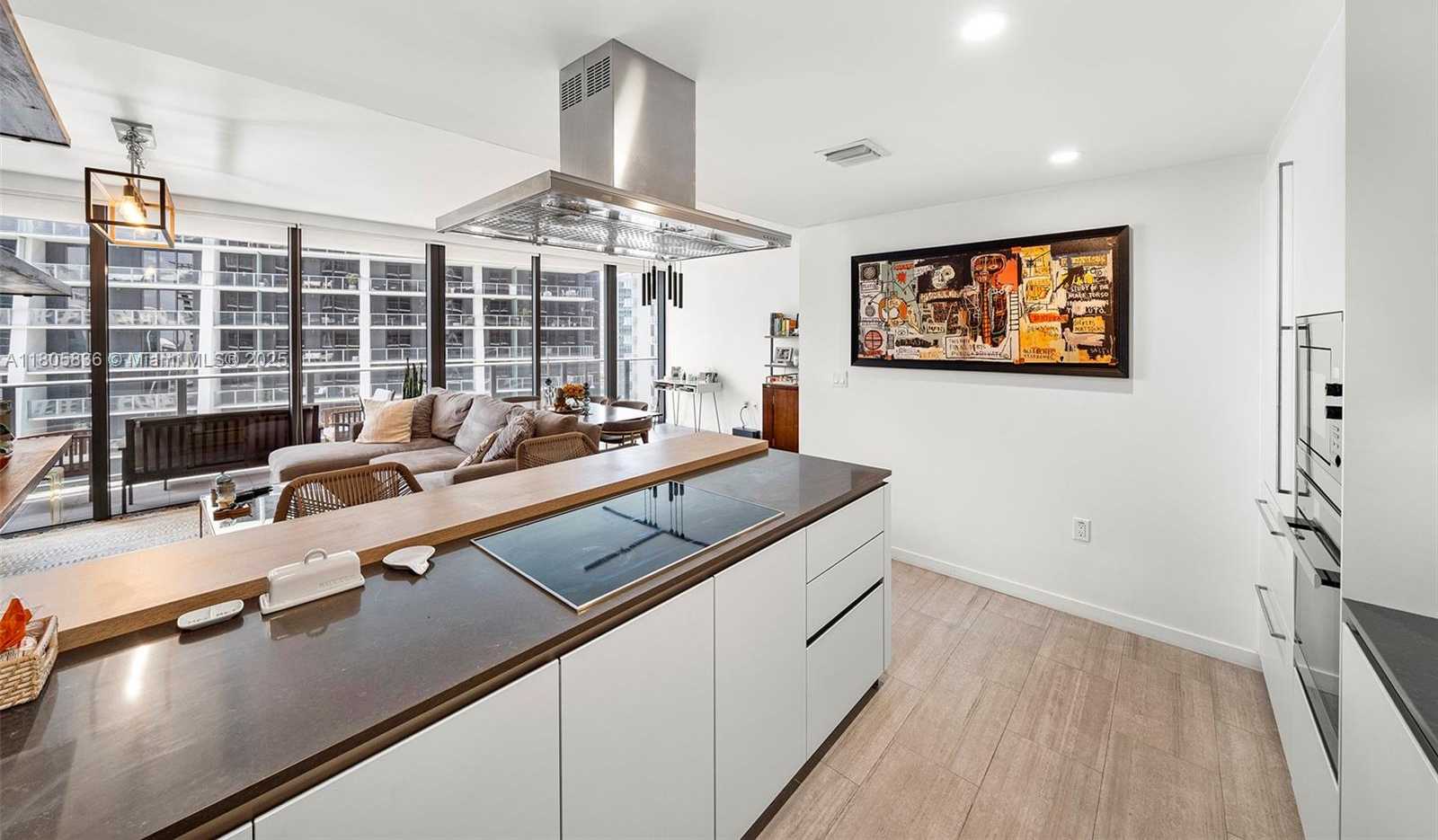 Small Image of 1000 BRICKELL PLAZA #2709, Miami Number 17