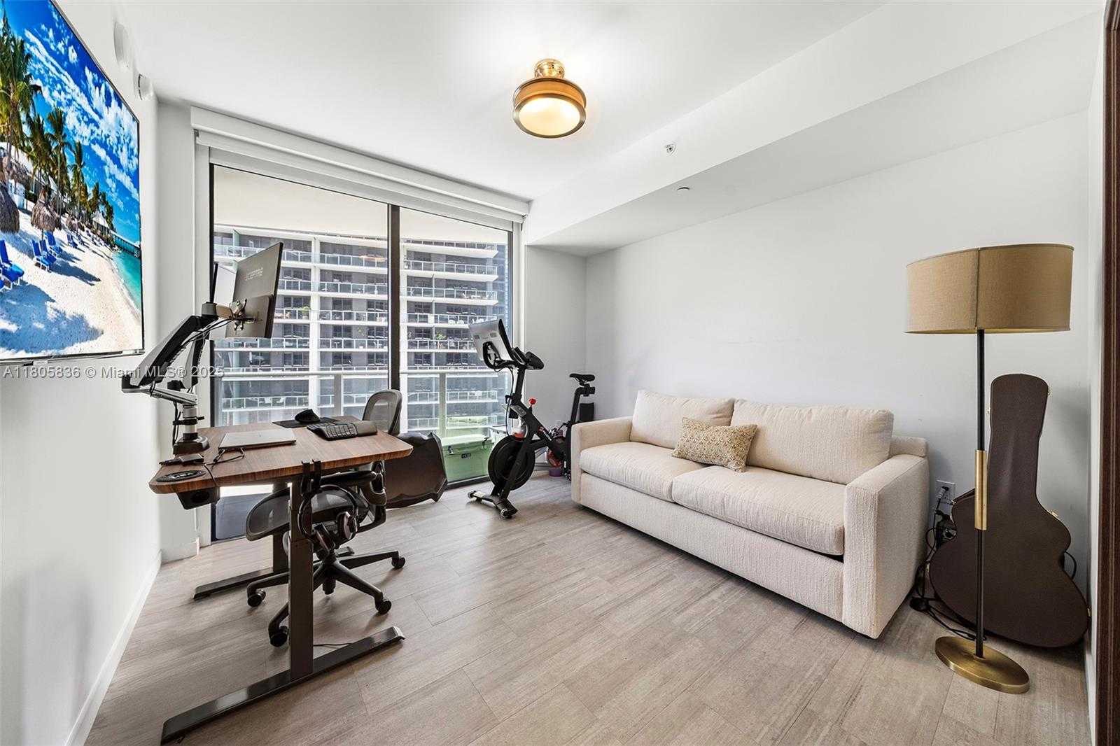 Small Image of 1000 BRICKELL PLAZA #2709, Miami Number 19