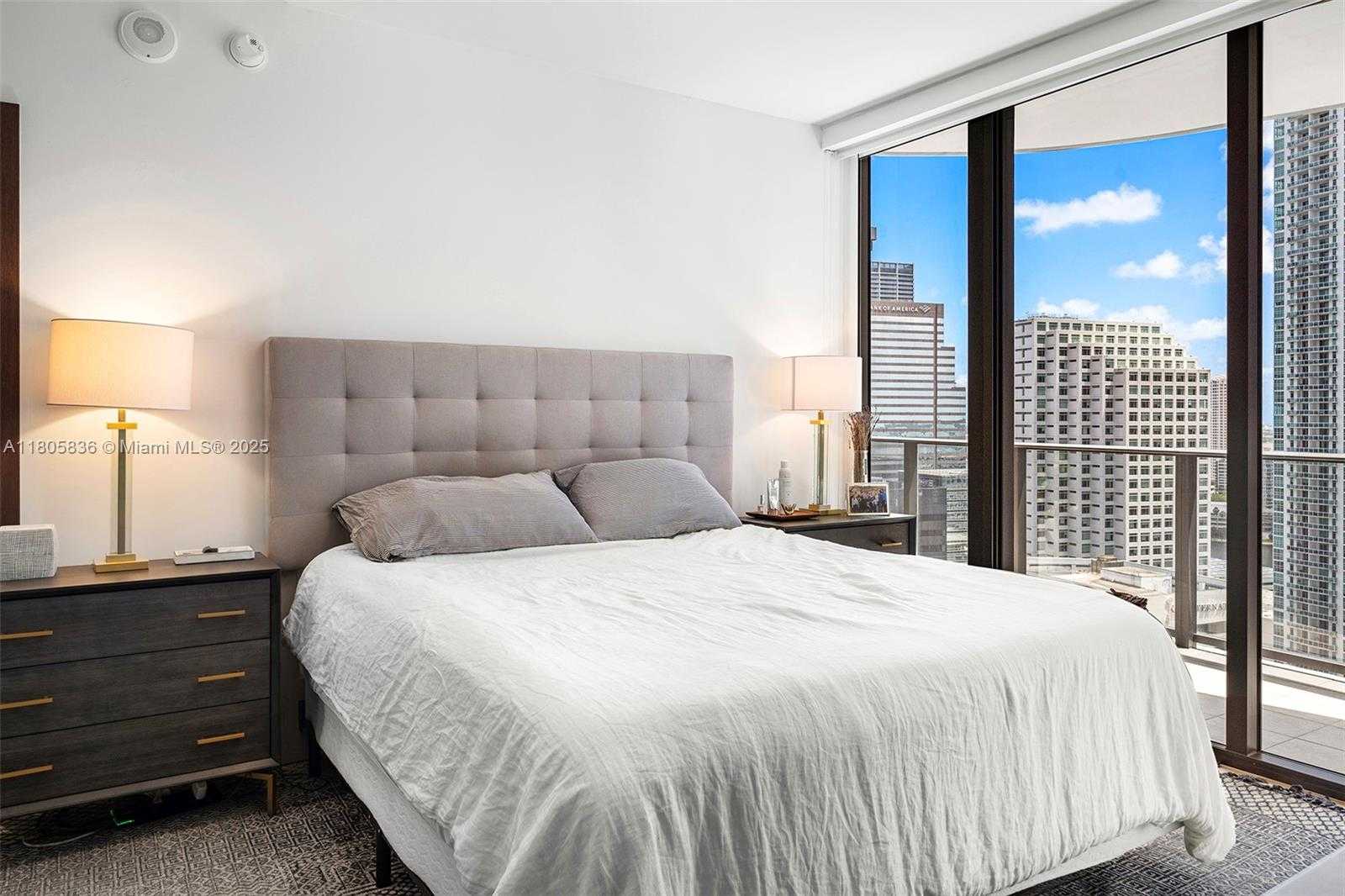 Small Image of 1000 BRICKELL PLAZA #2709, Miami Number 25
