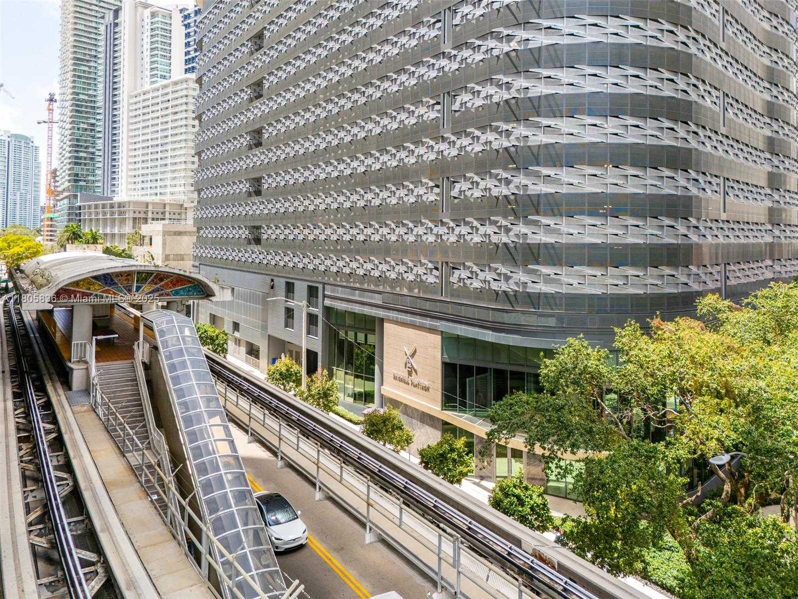 Small Image of 1000 BRICKELL PLAZA #2709, Miami Number 39