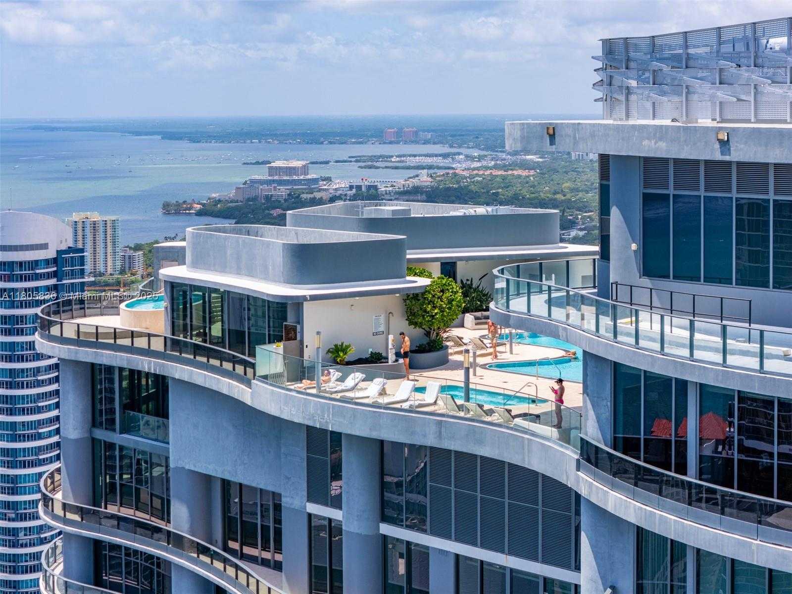 Small Image of 1000 BRICKELL PLAZA #2709, Miami Number 44