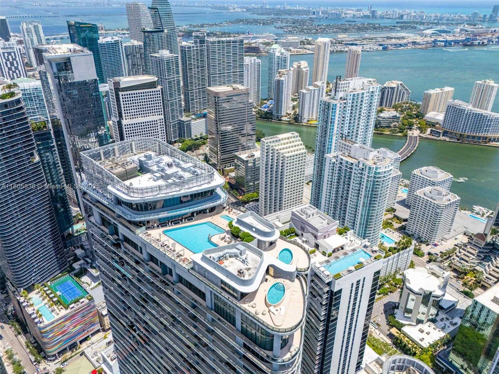 Small Image of 1000 BRICKELL PLAZA #2709, Miami Number 47