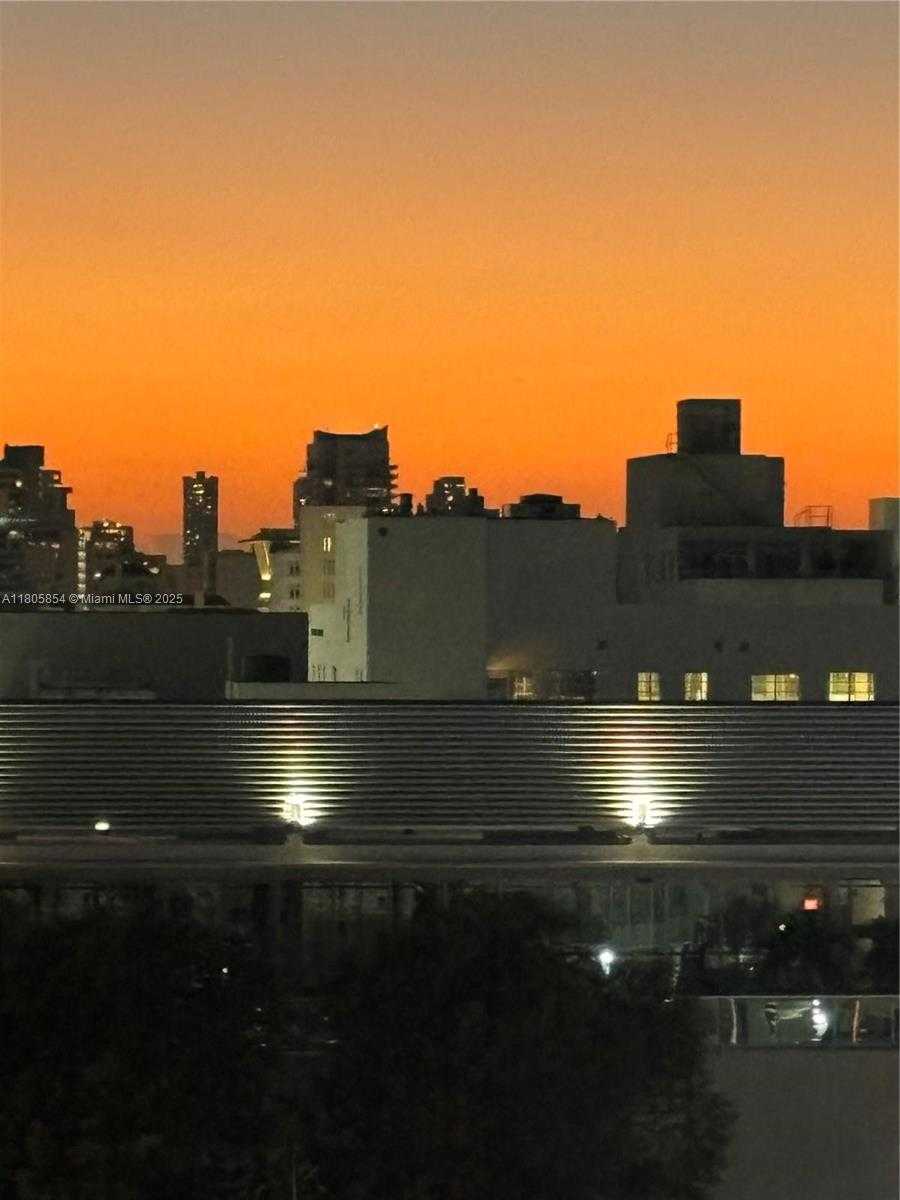 Small Image of 1621 COLLINS AVE #807, Miami Beach Number 20