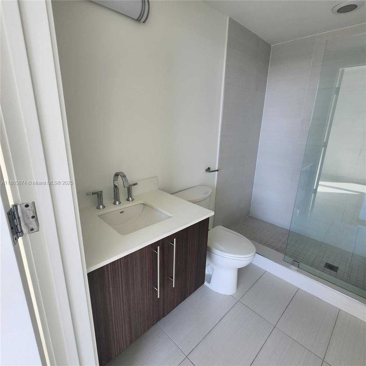 Small Image of 7661 NORTH WEST 107TH AVE #507, Doral Number 11