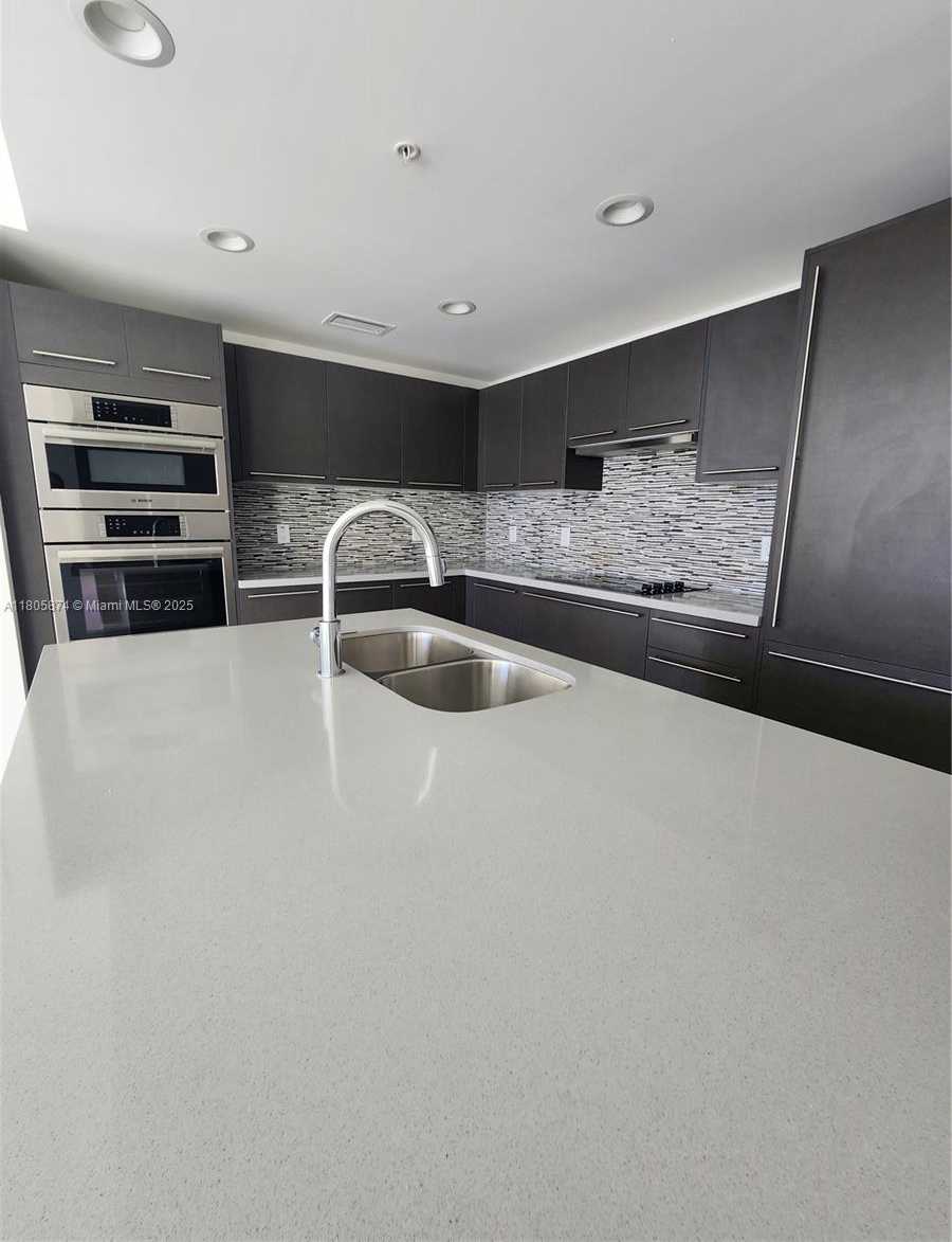 Small Image of 7661 NORTH WEST 107TH AVE #507, Doral Number 17