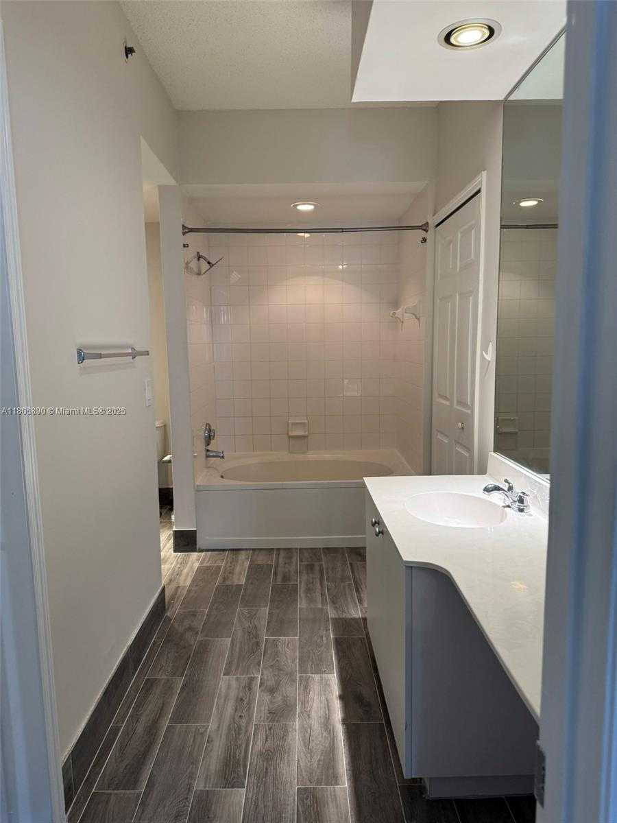 Small Image of 3245 NORTH EAST 184TH ST #13310, Aventura Number 10