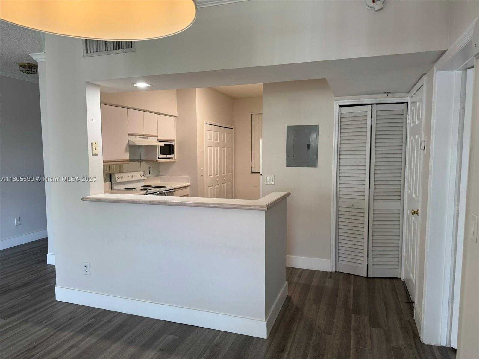 Small Image of 3245 NORTH EAST 184TH ST #13310, Aventura Number 7