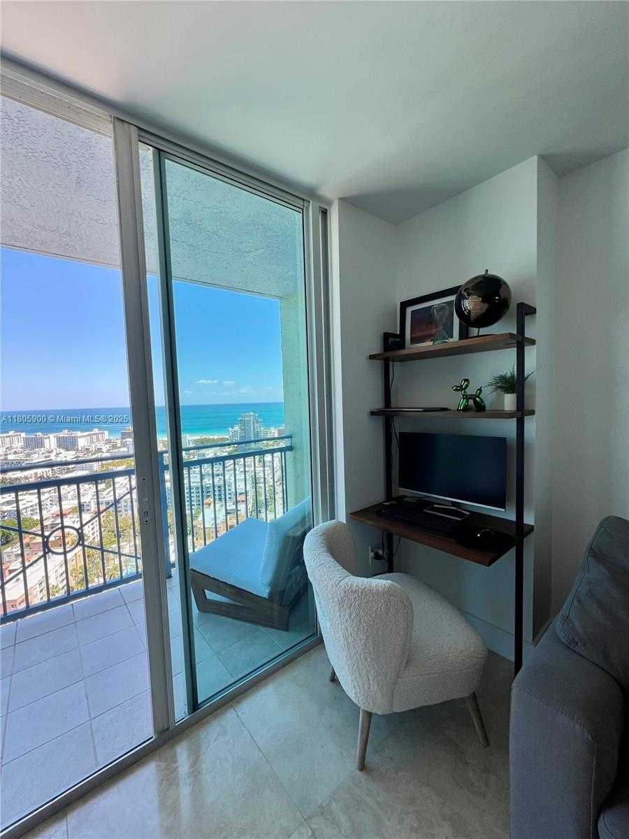 Small Image of 90 ALTON RD #3007, Miami Beach Number 12