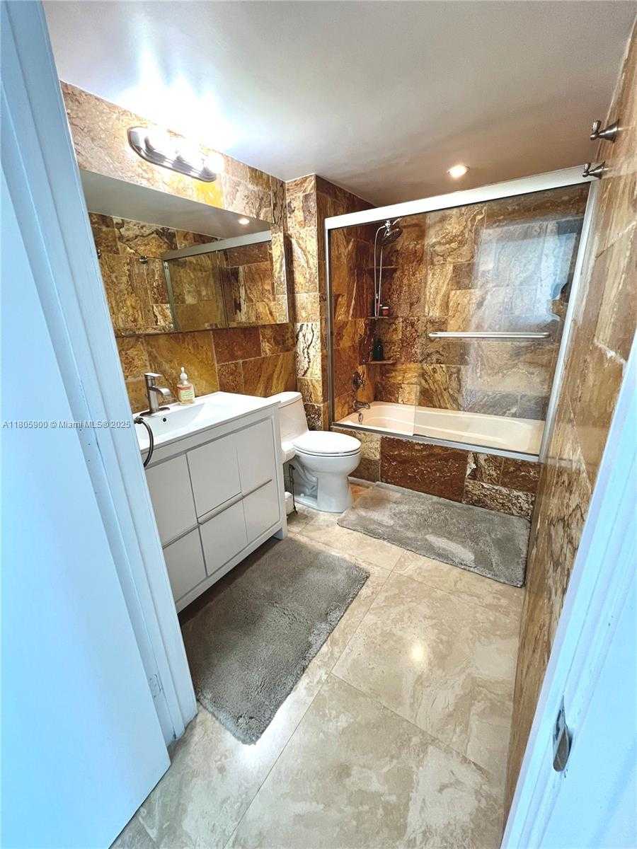 Small Image of 90 ALTON RD #3007, Miami Beach Number 16