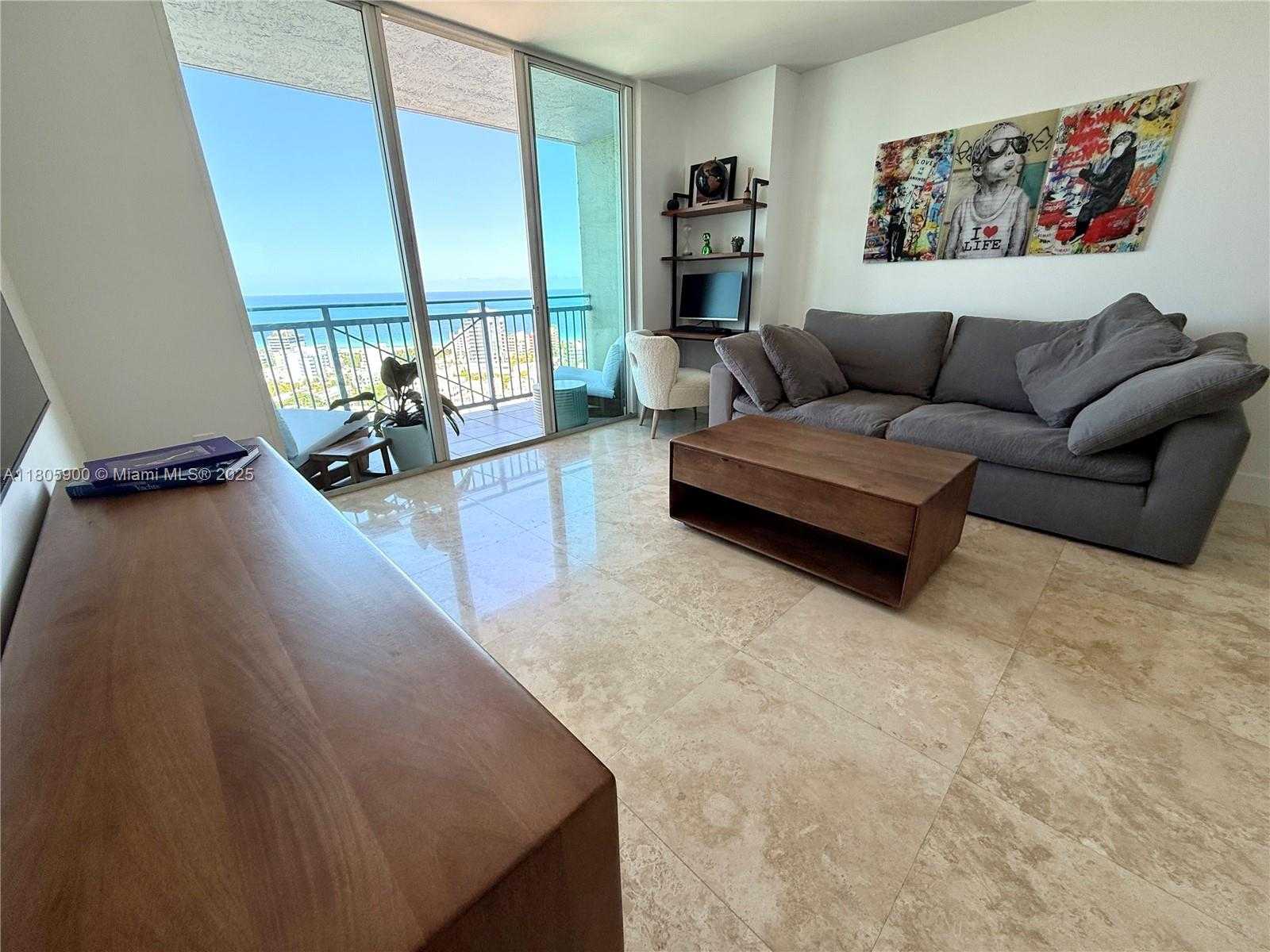 Small Image of 90 ALTON RD #3007, Miami Beach Number 4
