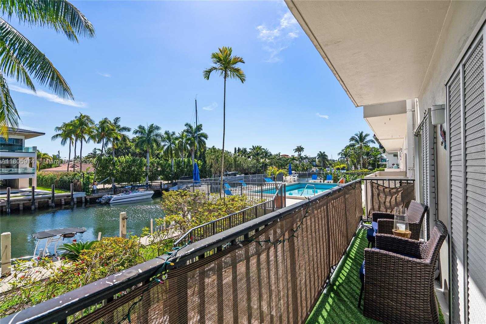 Small Image of 6815 EDGEWATER DR #104, Coral Gables Number 40