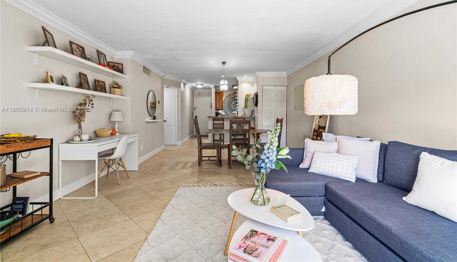 Small Image of 6815 EDGEWATER DR #104, Coral Gables Number 5