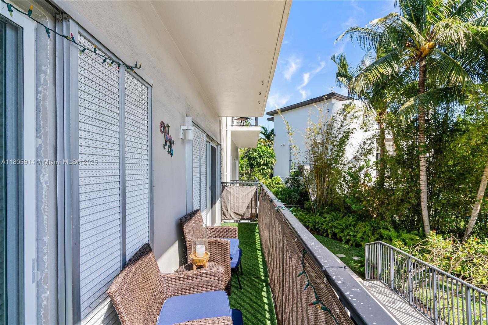 Small Image of 6815 EDGEWATER DR #104, Coral Gables Number 6