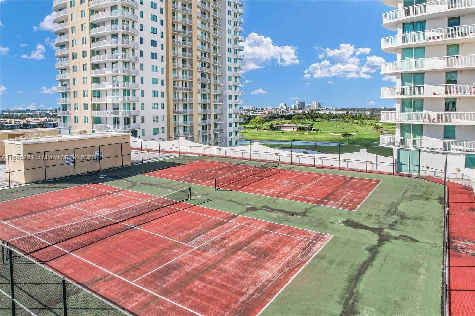 Small Image of 1745 EAST HALLANDALE BEACH BLVD #2005W, Hallandale Beach Number 3