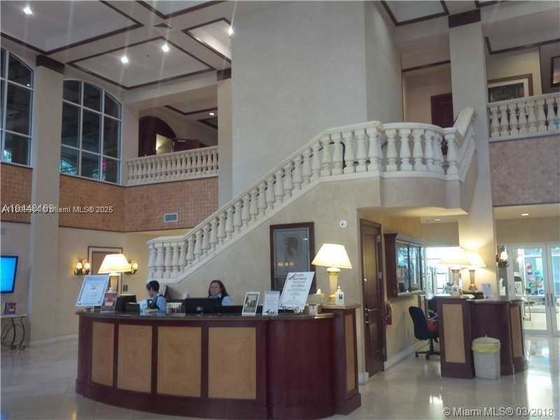 Small Image of 21050 POINT PL #501, Aventura Number 13