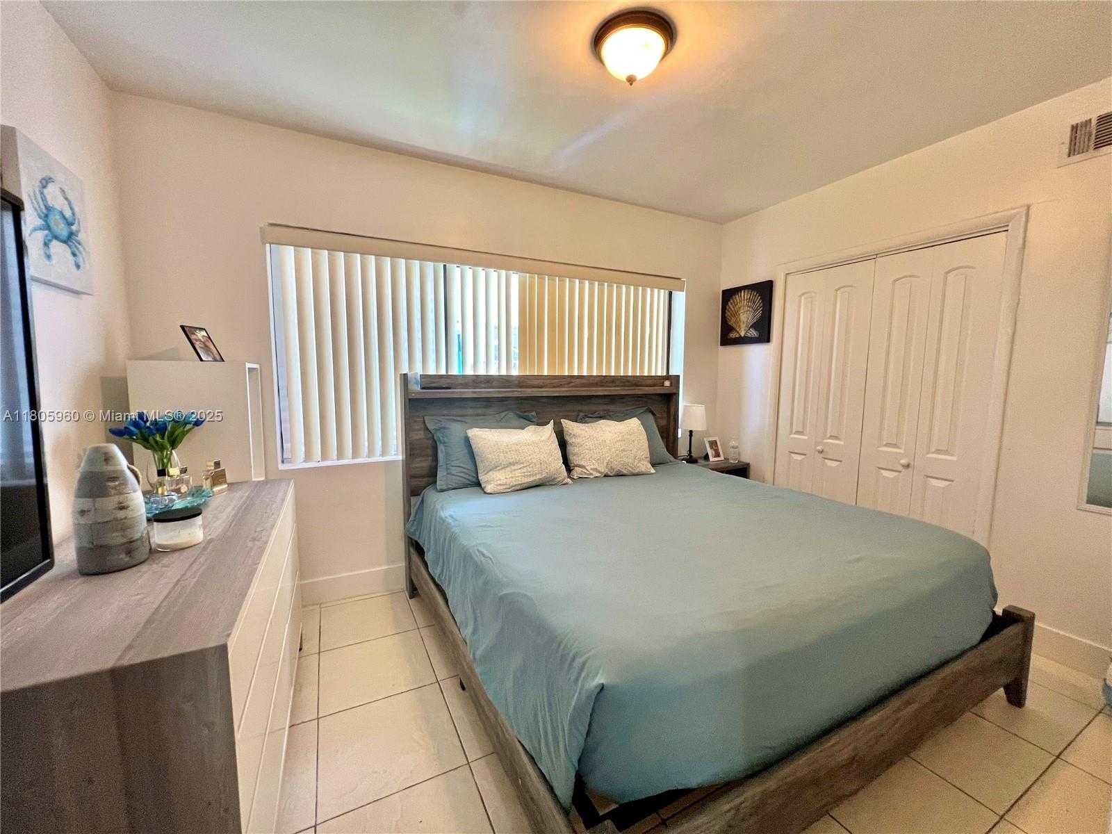 Small Image of 877 80TH ST #3, Miami Beach Number 7
