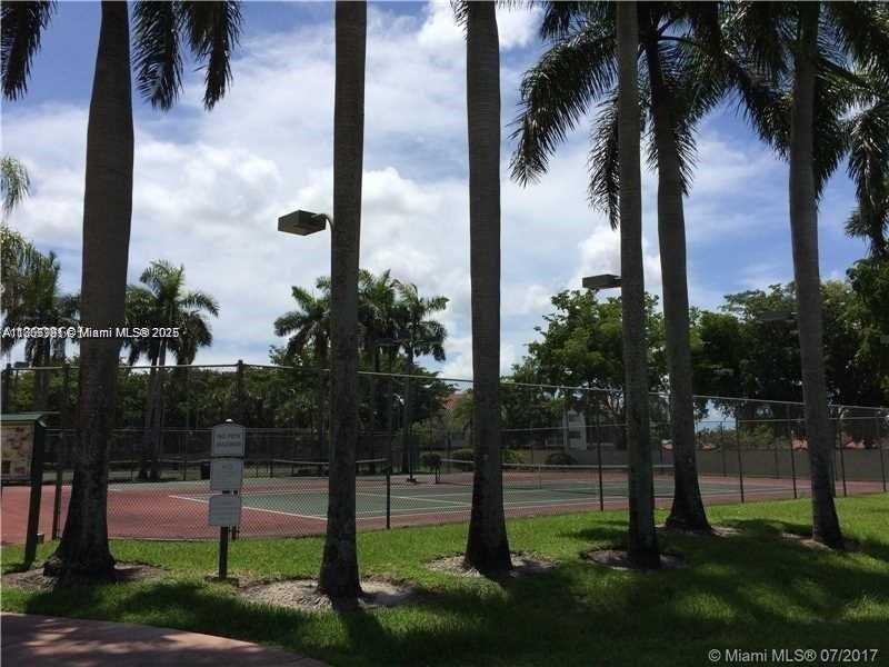 Small Image of 17268 NORTH WEST 60TH CT, Hialeah Number 28