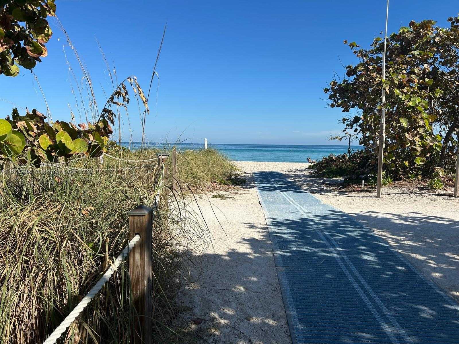 Small Image of 8911 COLLINS AVE #302, Surfside Number 16