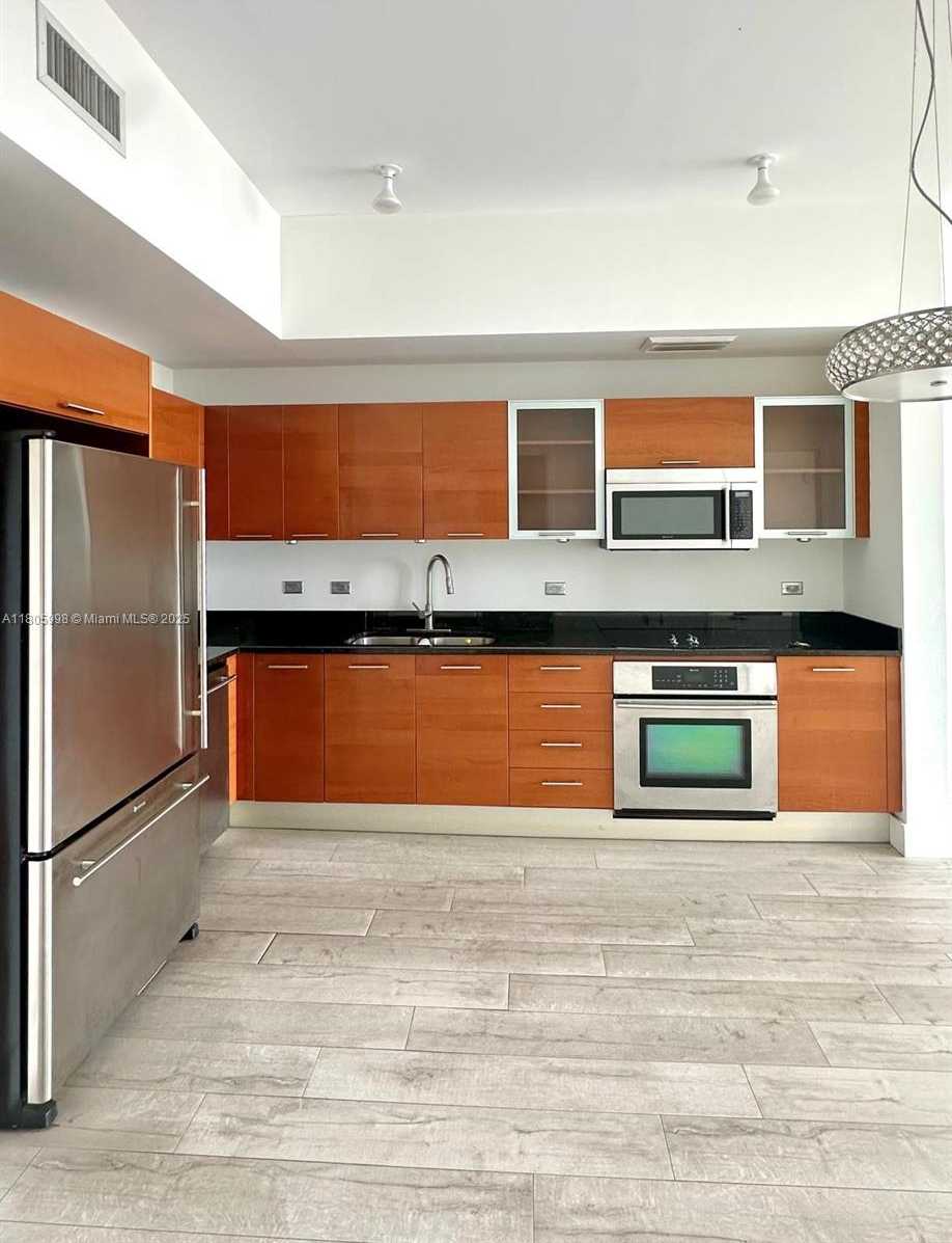 Small Image of 3470 EAST COAST AVE #H1103, Miami Number 4