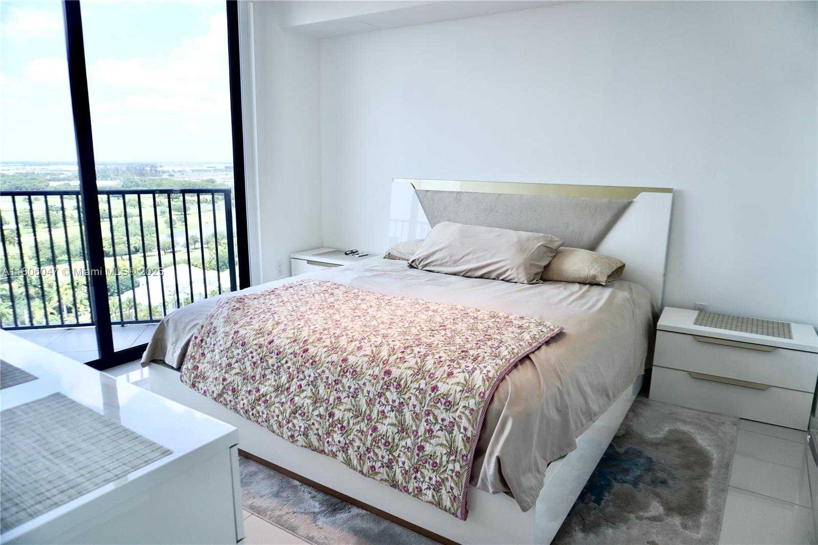 Small Image of 5300 PASEO BLVD #1708, Doral Number 5