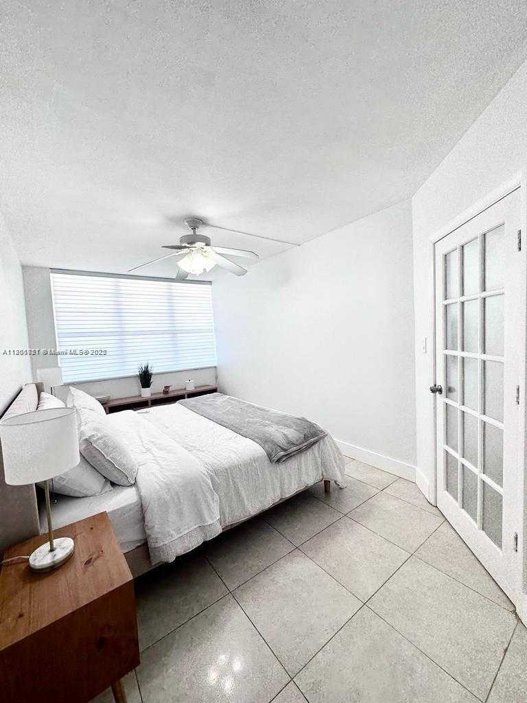 Small Image of 100 LINCOLN RD #1212, Miami Beach Number 13