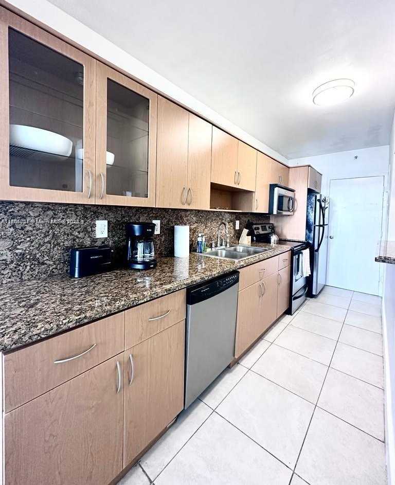 Small Image of 100 LINCOLN RD #1212, Miami Beach Number 7