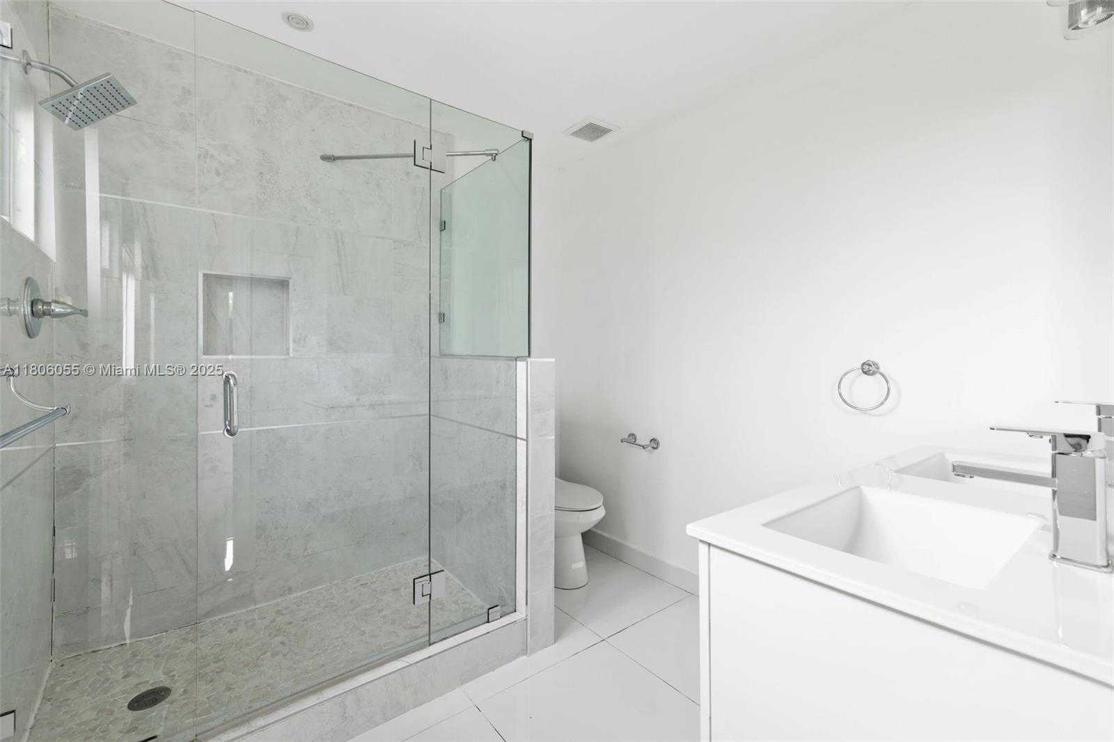 Small Image of 6432 SOUTH WEST 33RD ST, Miami Number 18