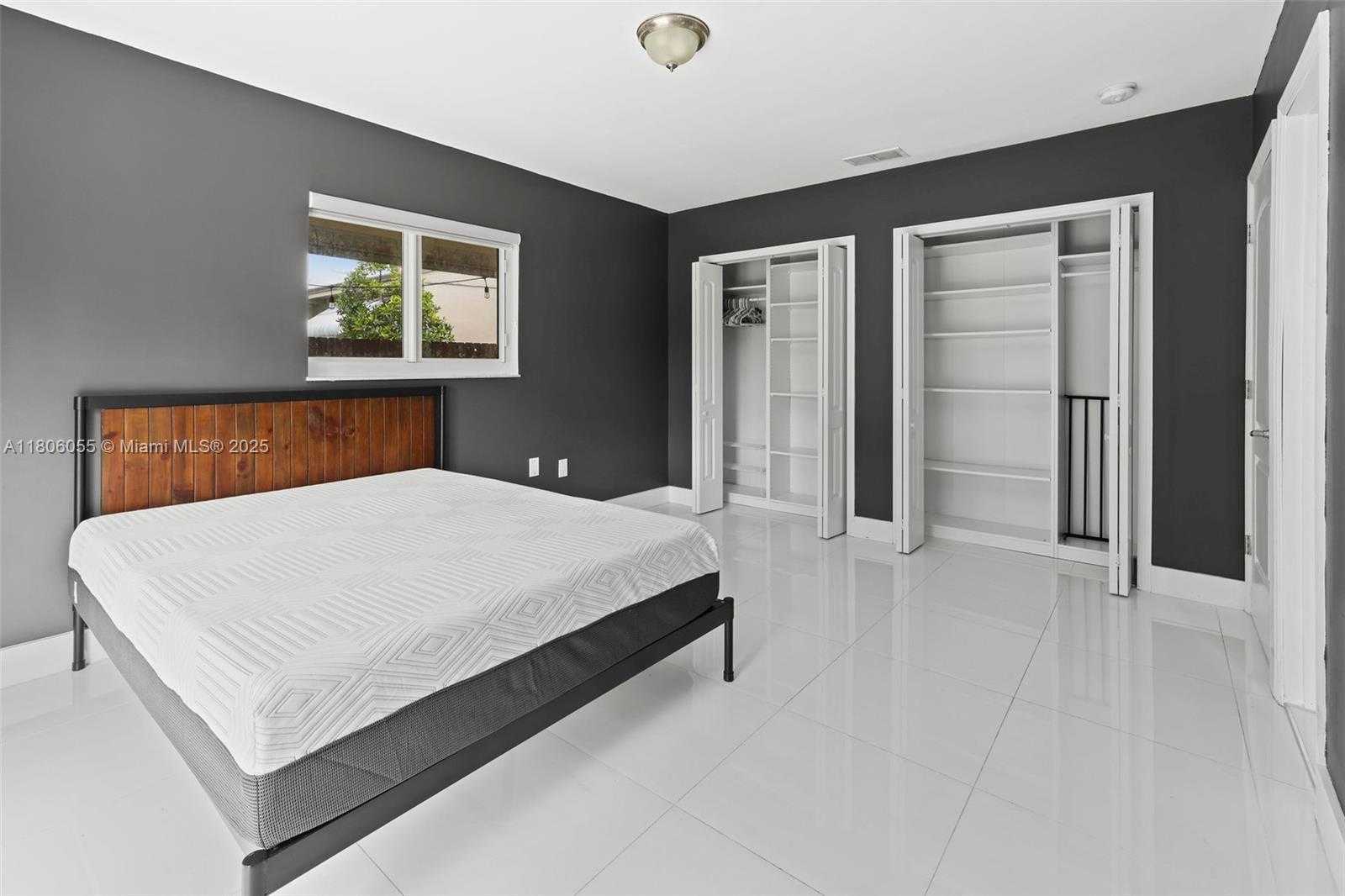 Small Image of 6432 SOUTH WEST 33RD ST, Miami Number 34