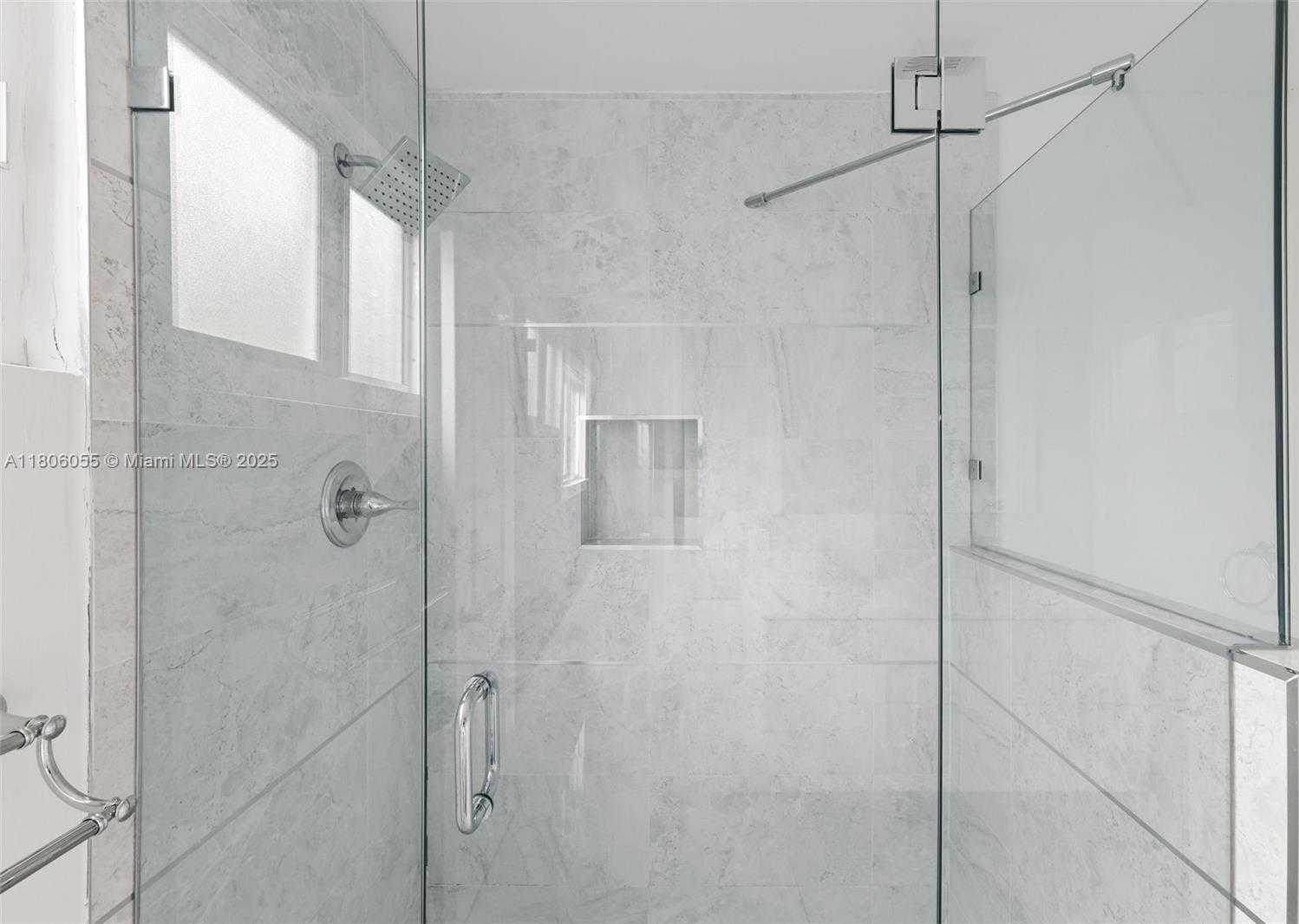 Small Image of 6432 SOUTH WEST 33RD ST, Miami Number 6