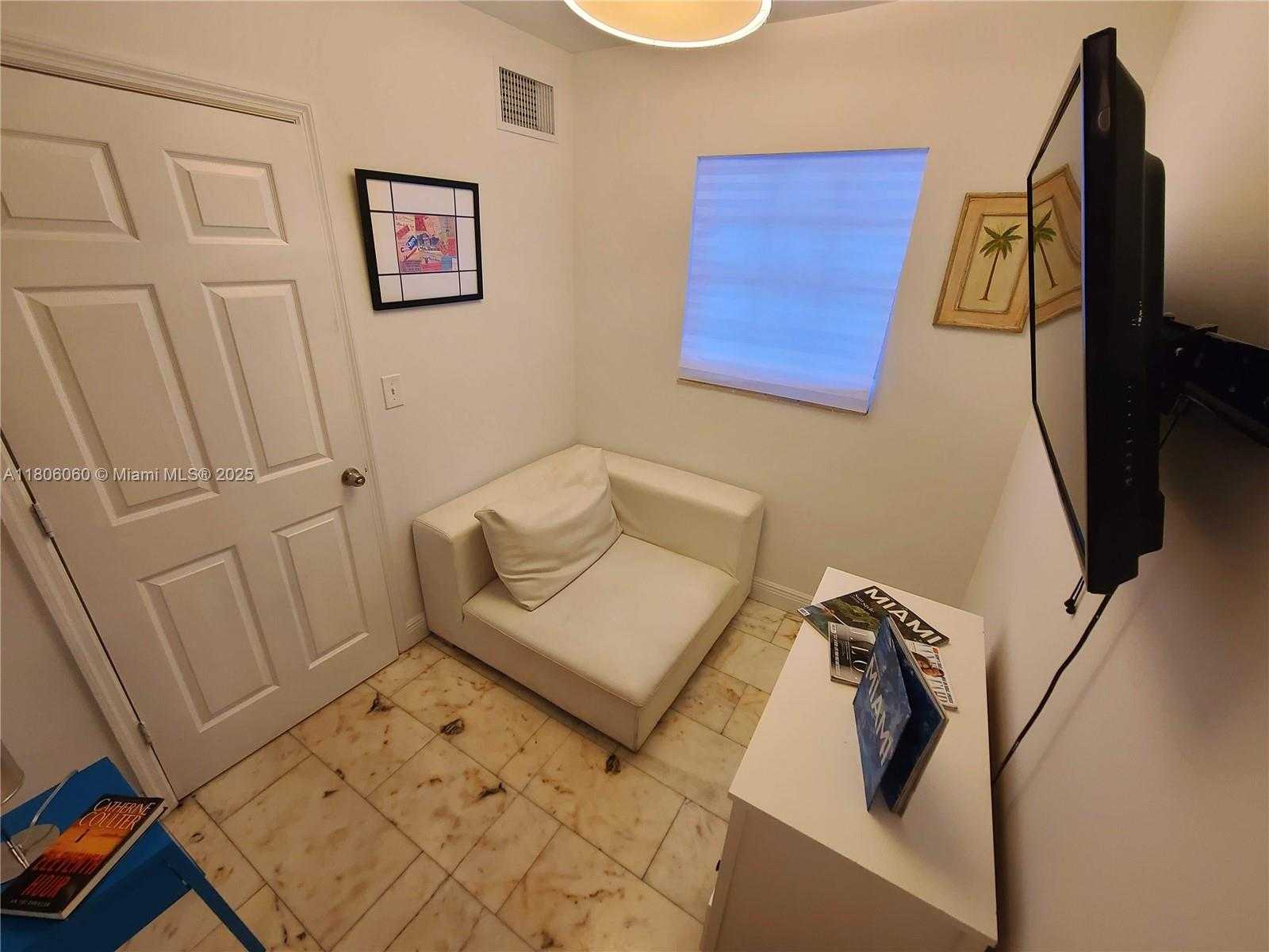 Small Image of 1526 PENNSYLVANIA AVE #21, Miami Beach Number 5