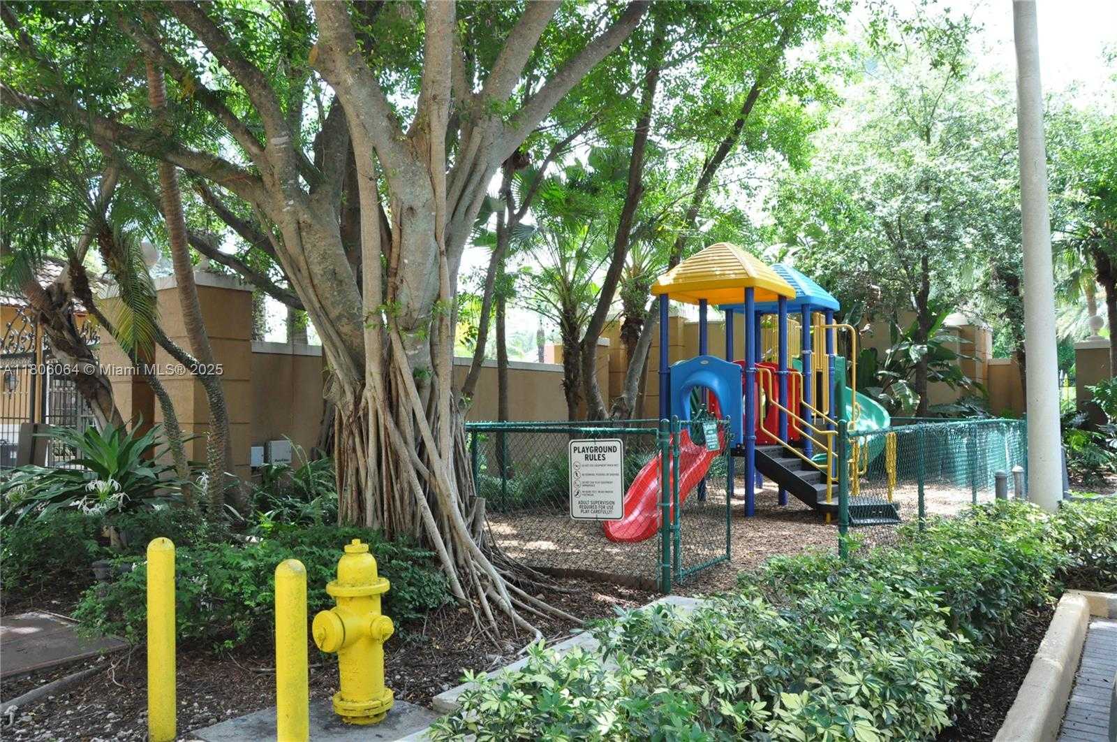 Small Image of 19801 EAST COUNTRY CLUB DR #4104, Aventura Number 13