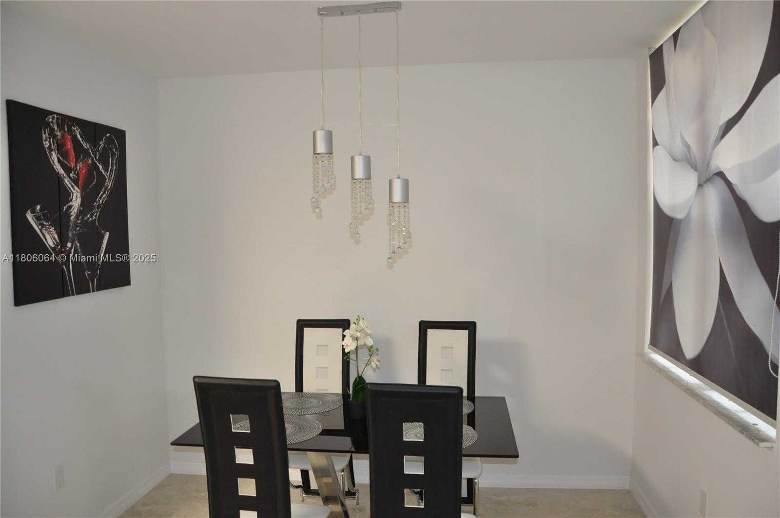 Small Image of 19801 EAST COUNTRY CLUB DR #4104, Aventura Number 3