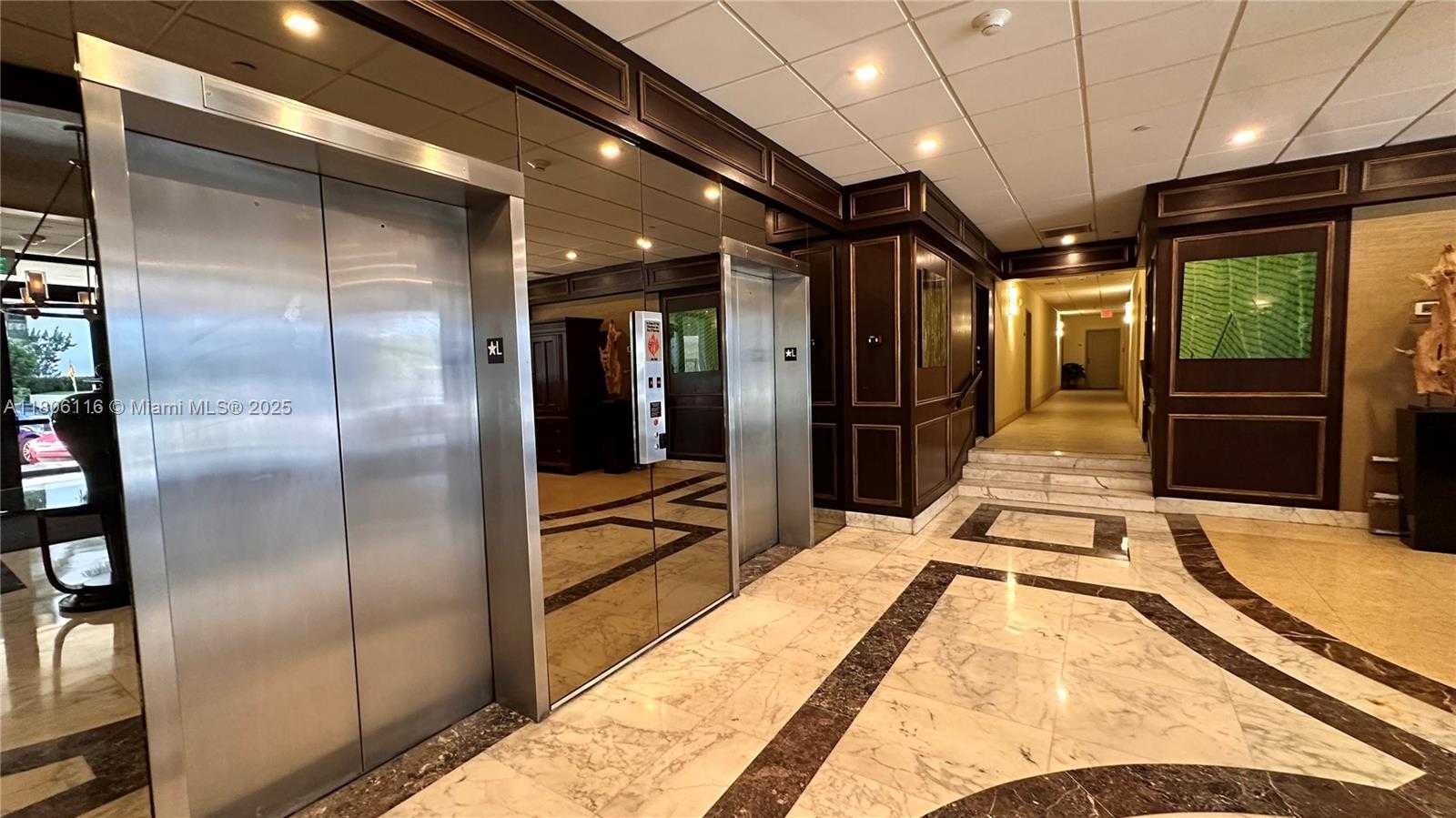 Small Image of 625 BILTMORE WAY #707, Coral Gables Number 12