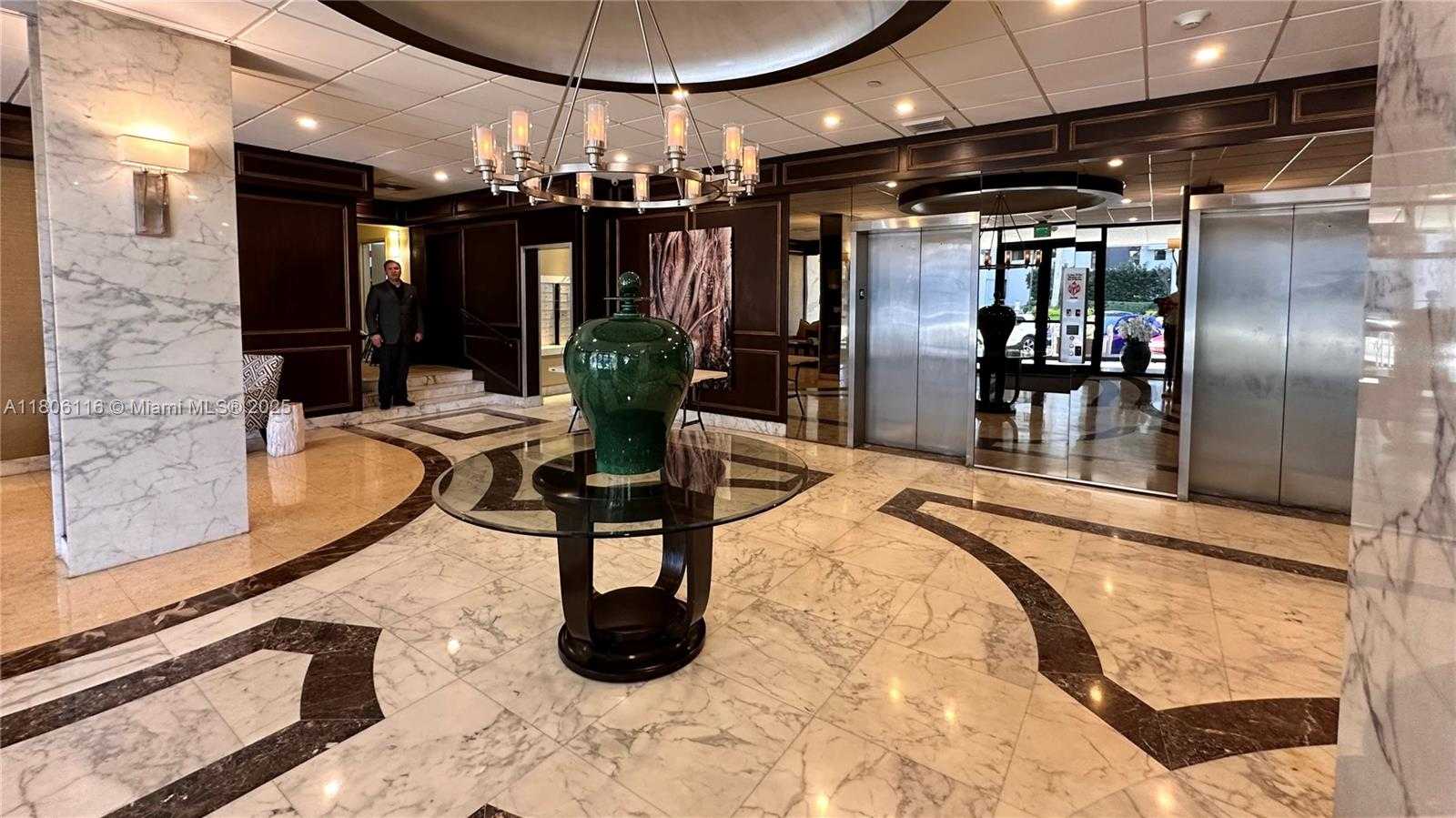 Small Image of 625 BILTMORE WAY #707, Coral Gables Number 7