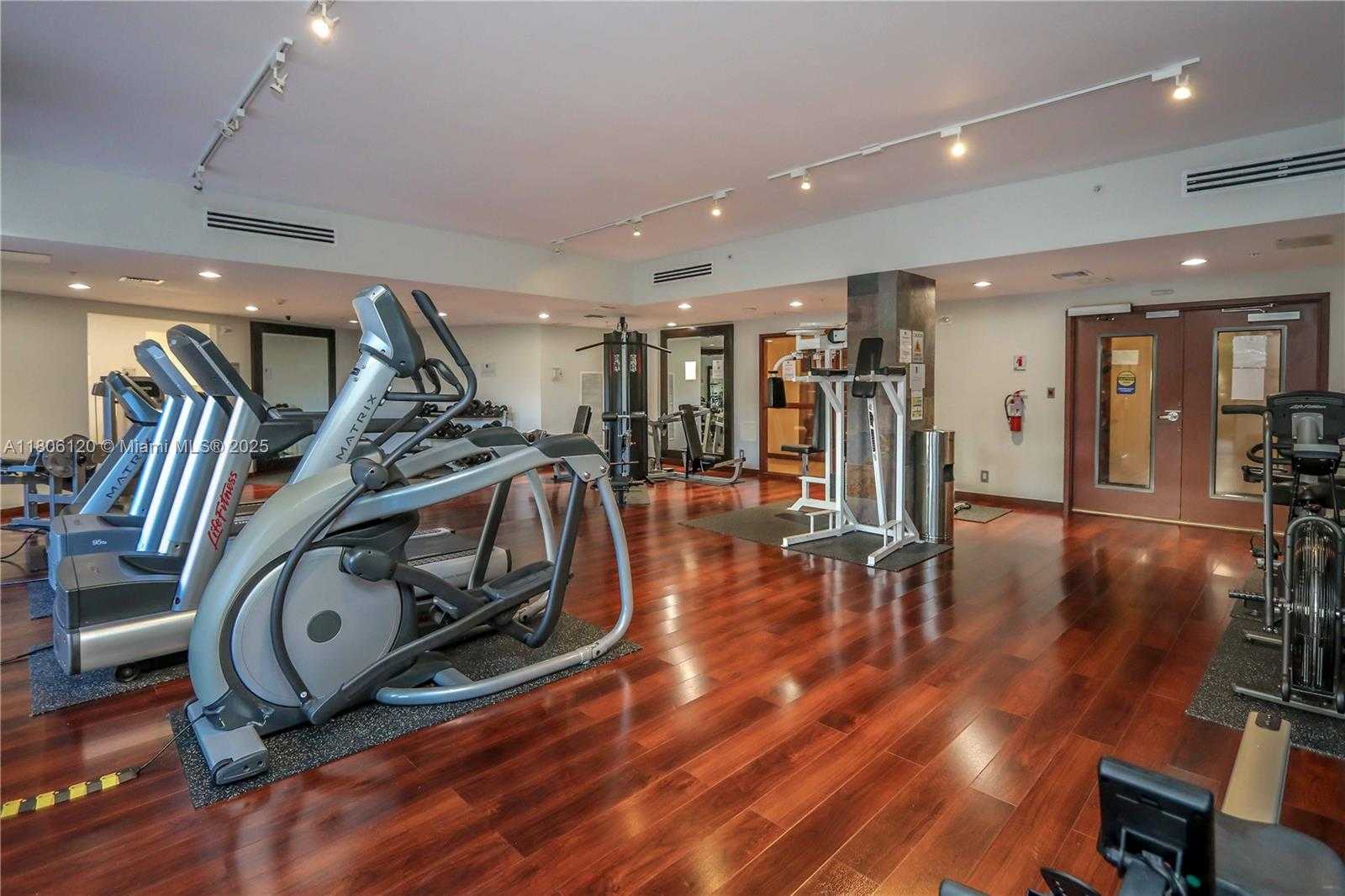 Small Image of 3300 NORTH EAST 191ST ST #409, Aventura Number 22